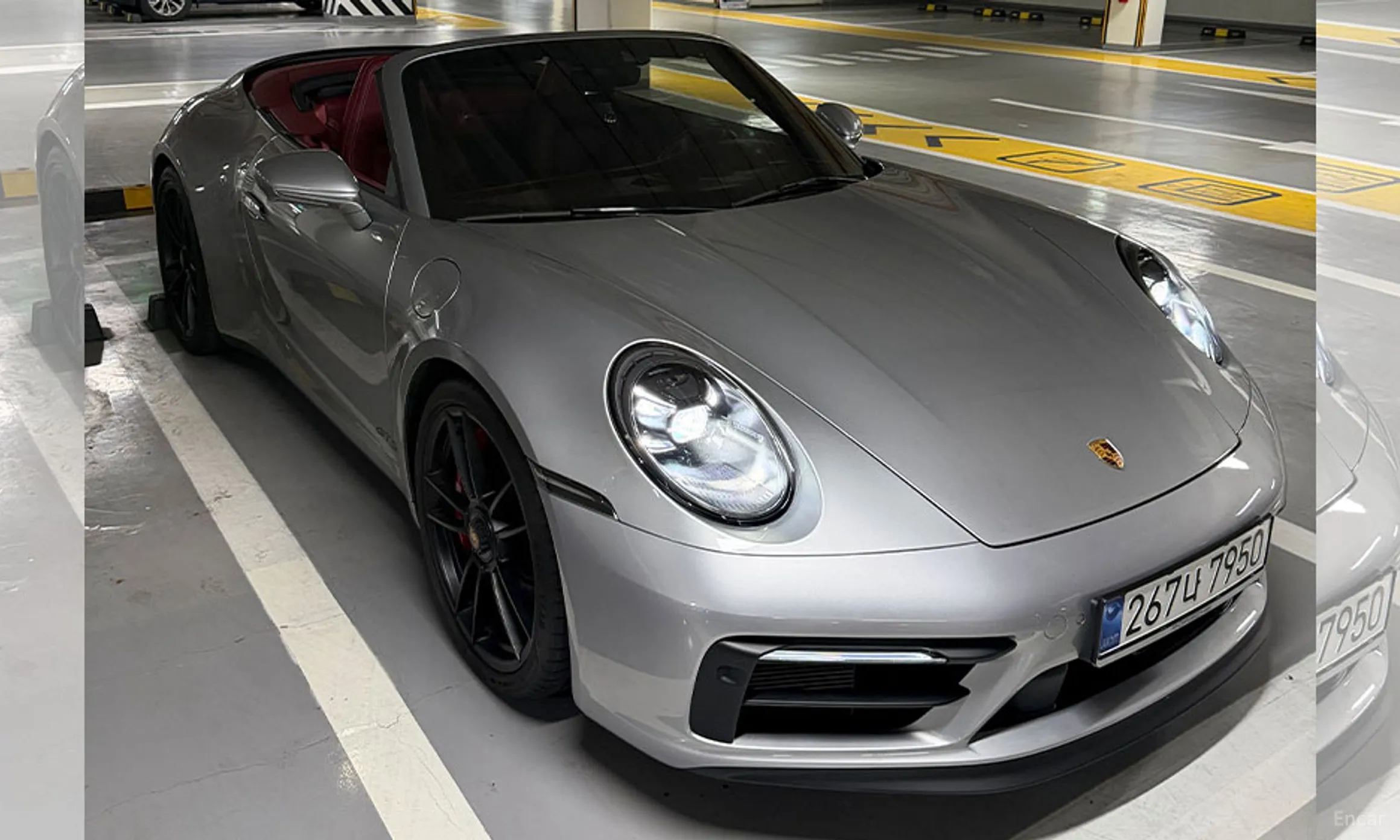 Porsche 911 (992) превью 6