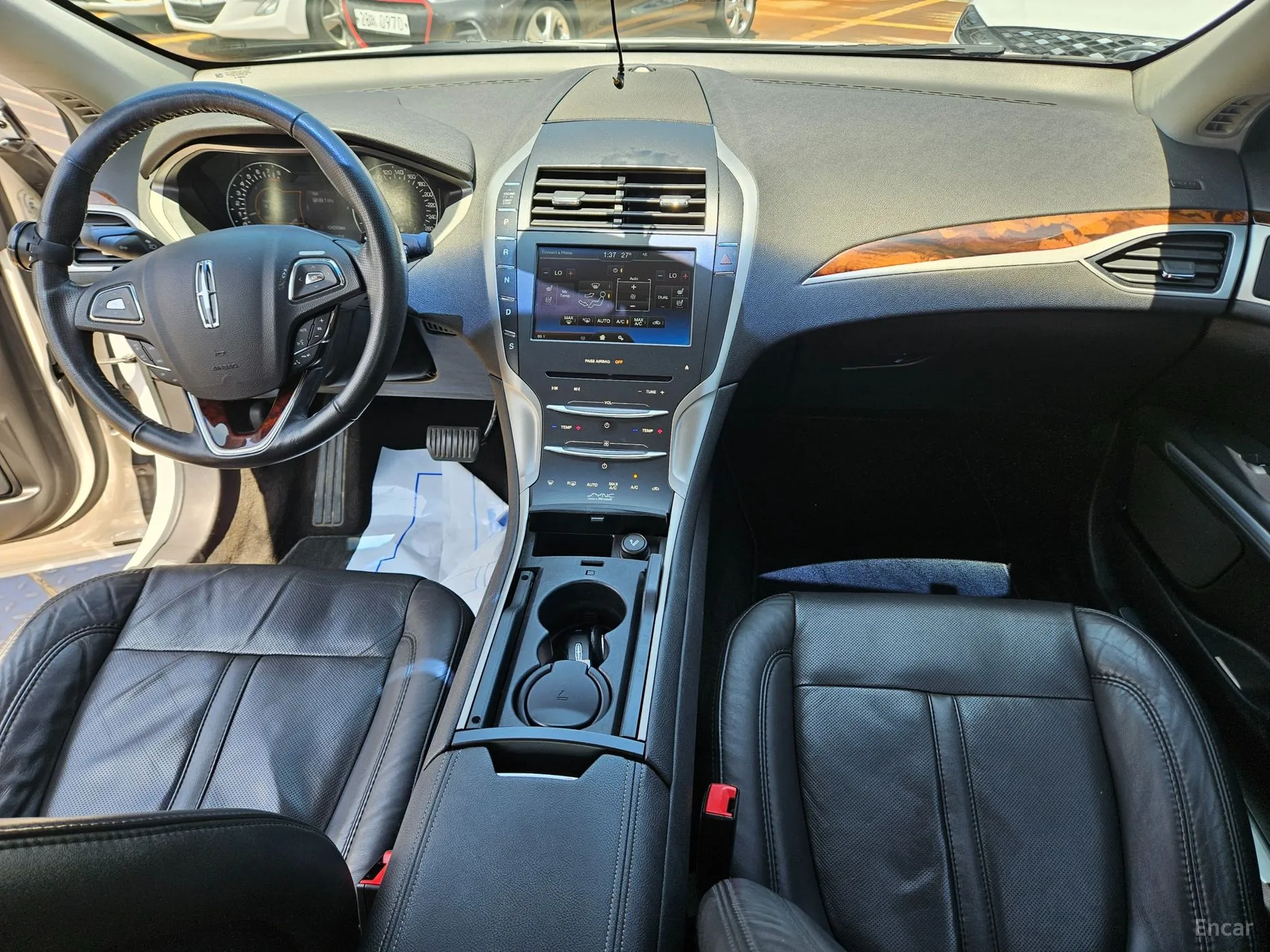 Lincoln New MKZ превью 10