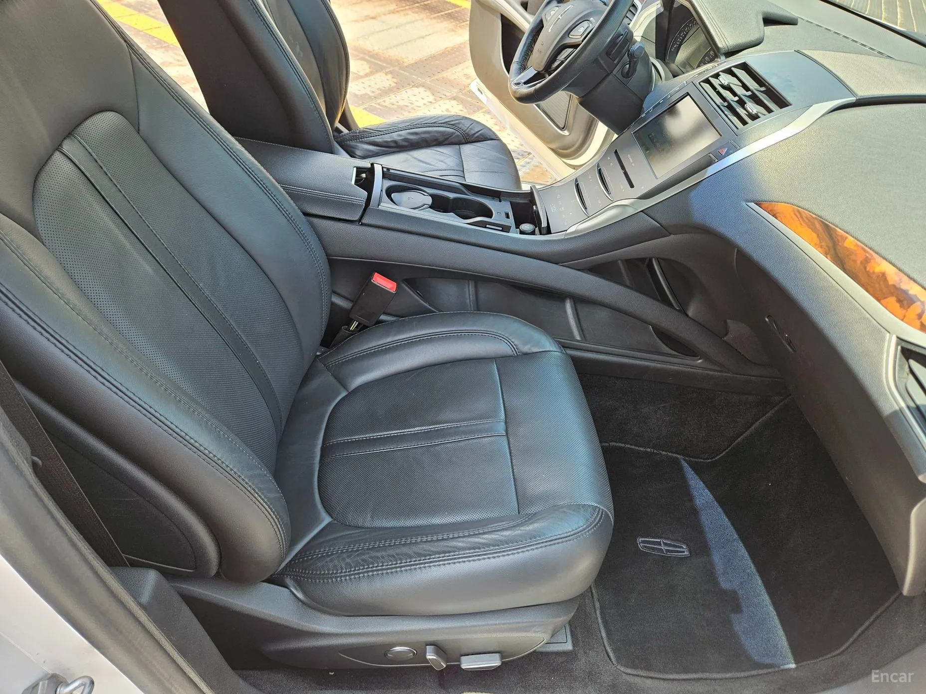 Lincoln New MKZ превью 11