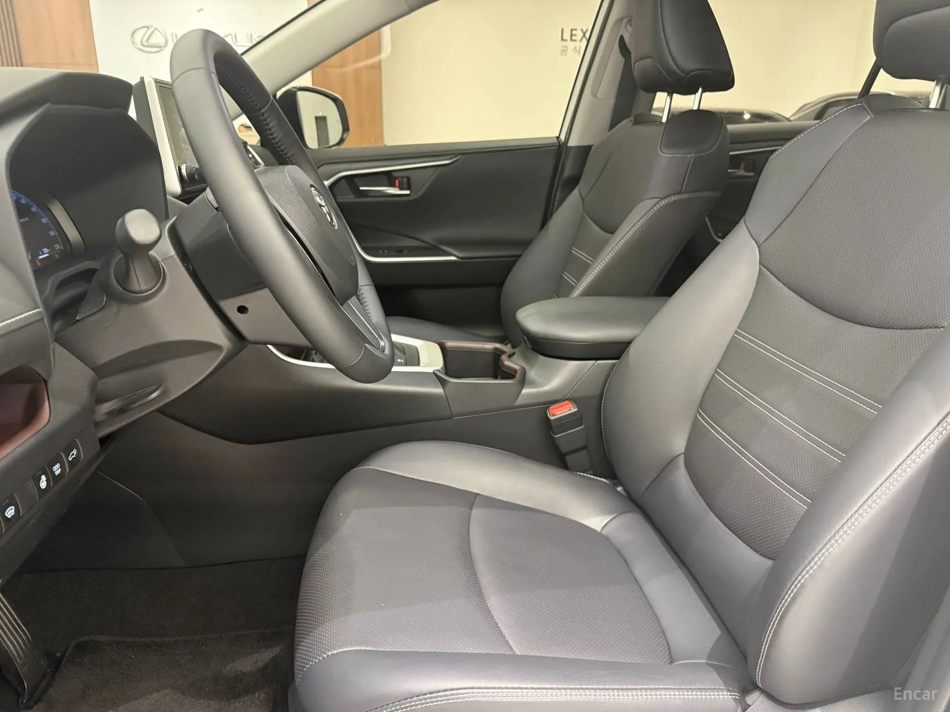 Toyota RAV4 5th Generation превью 11