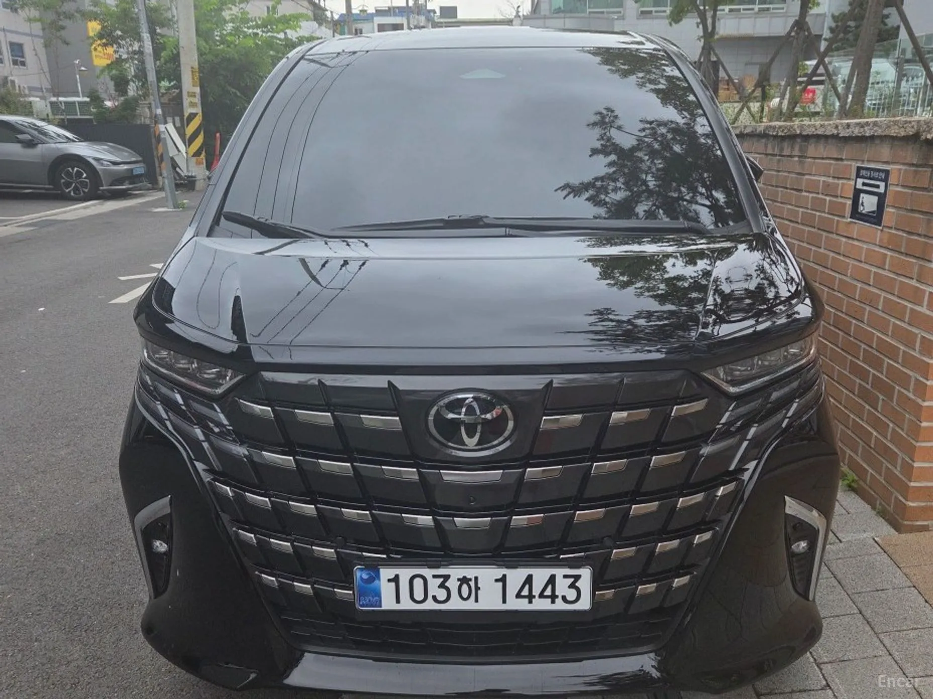 Toyota Alphard 4th Generation