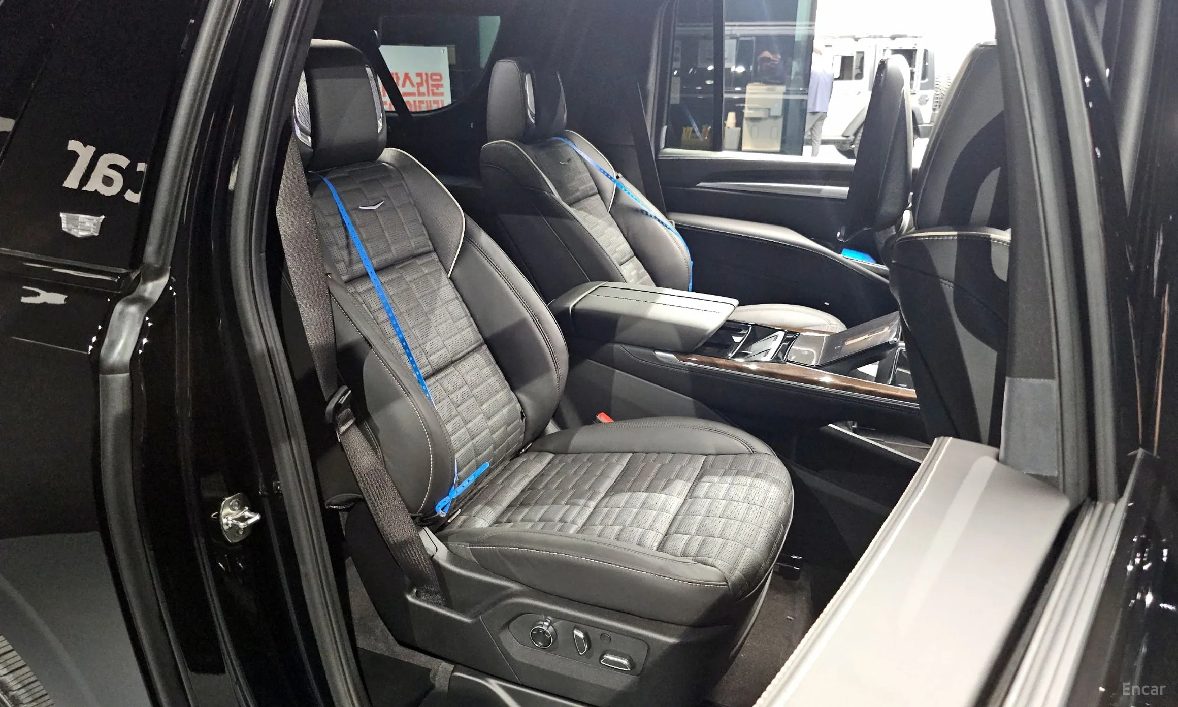 Cadillac Escalade 5th Generation превью 11