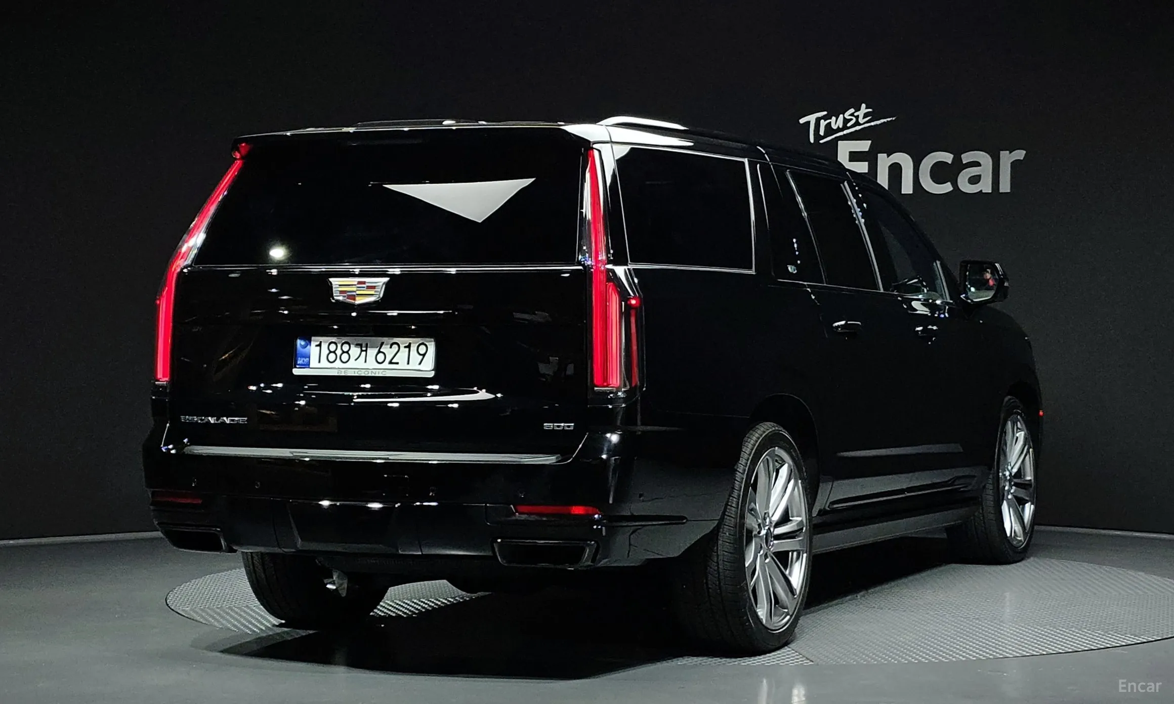 Cadillac Escalade 5th Generation