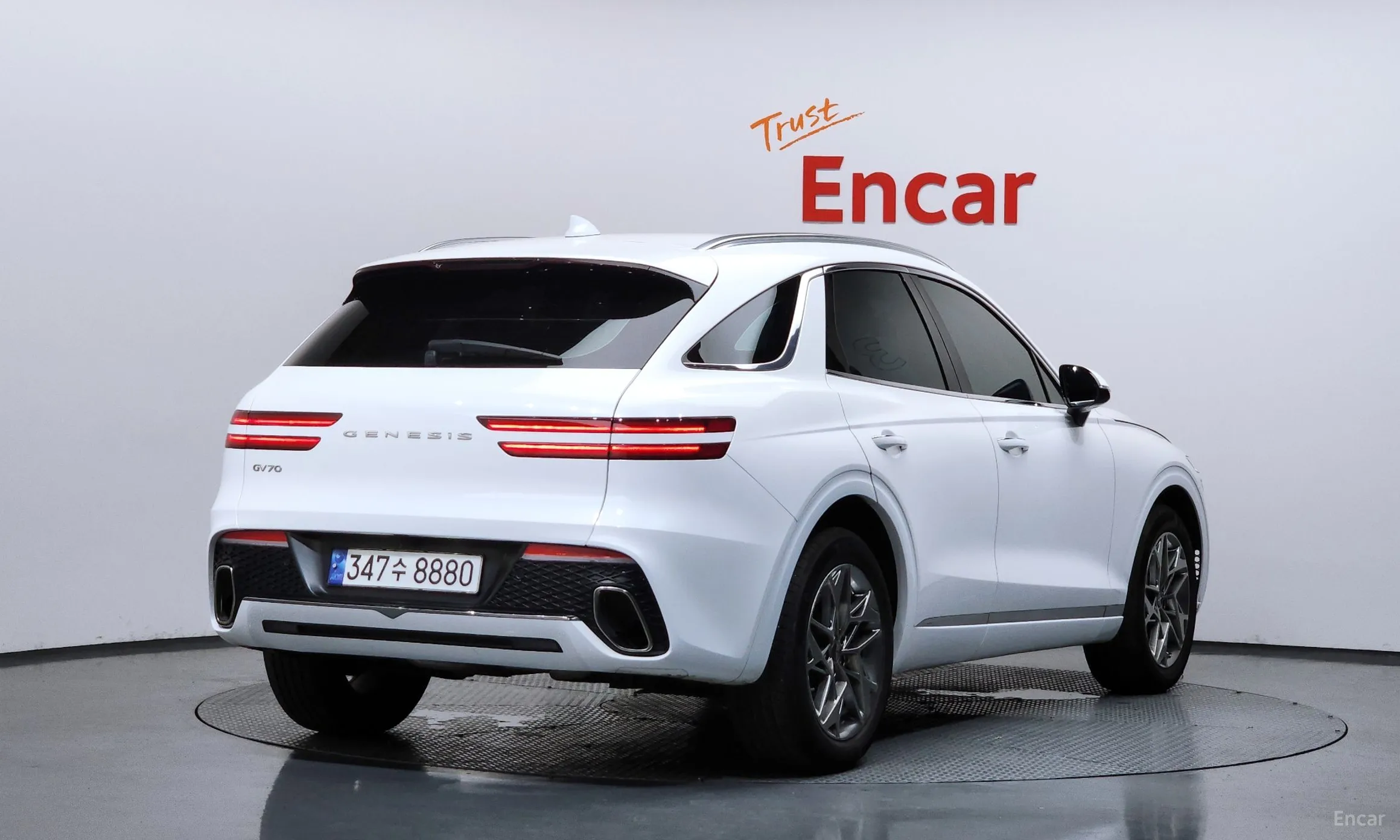 Genesis GV70 превью 2