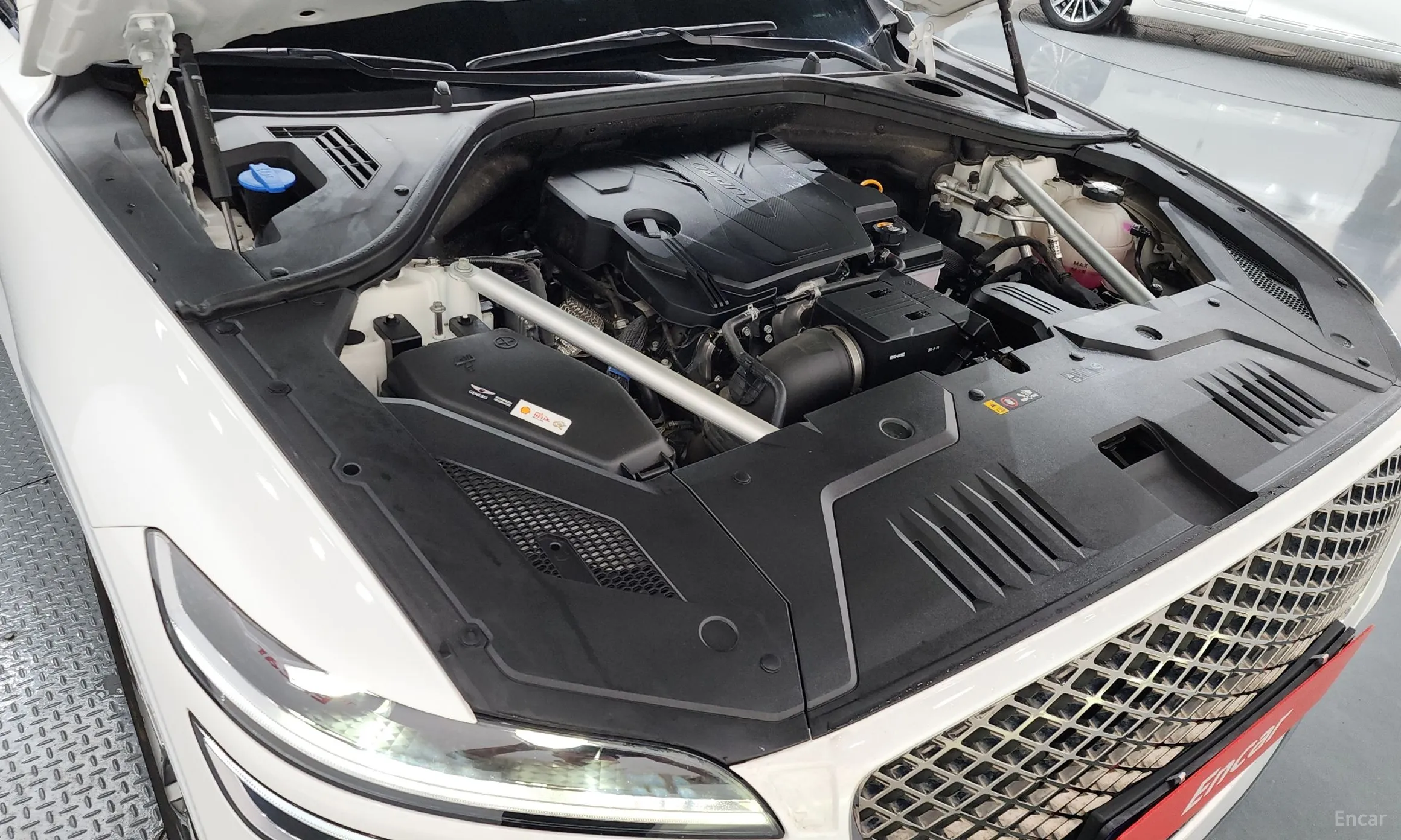 Genesis GV70 превью 6