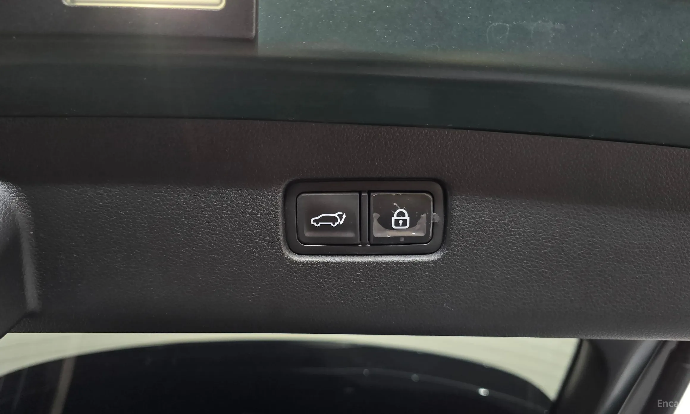 Genesis GV70 превью 17