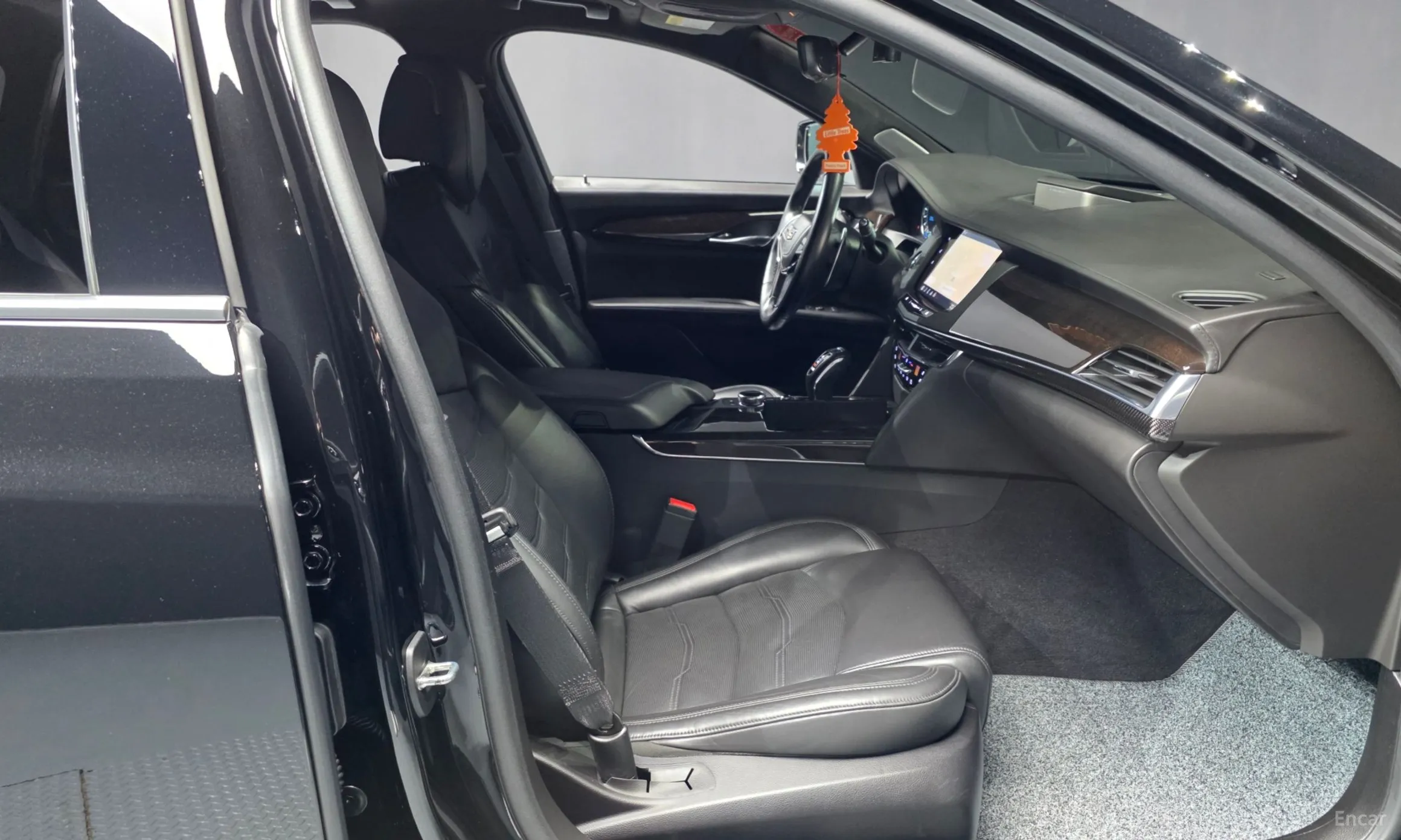 Cadillac CT6 превью 11