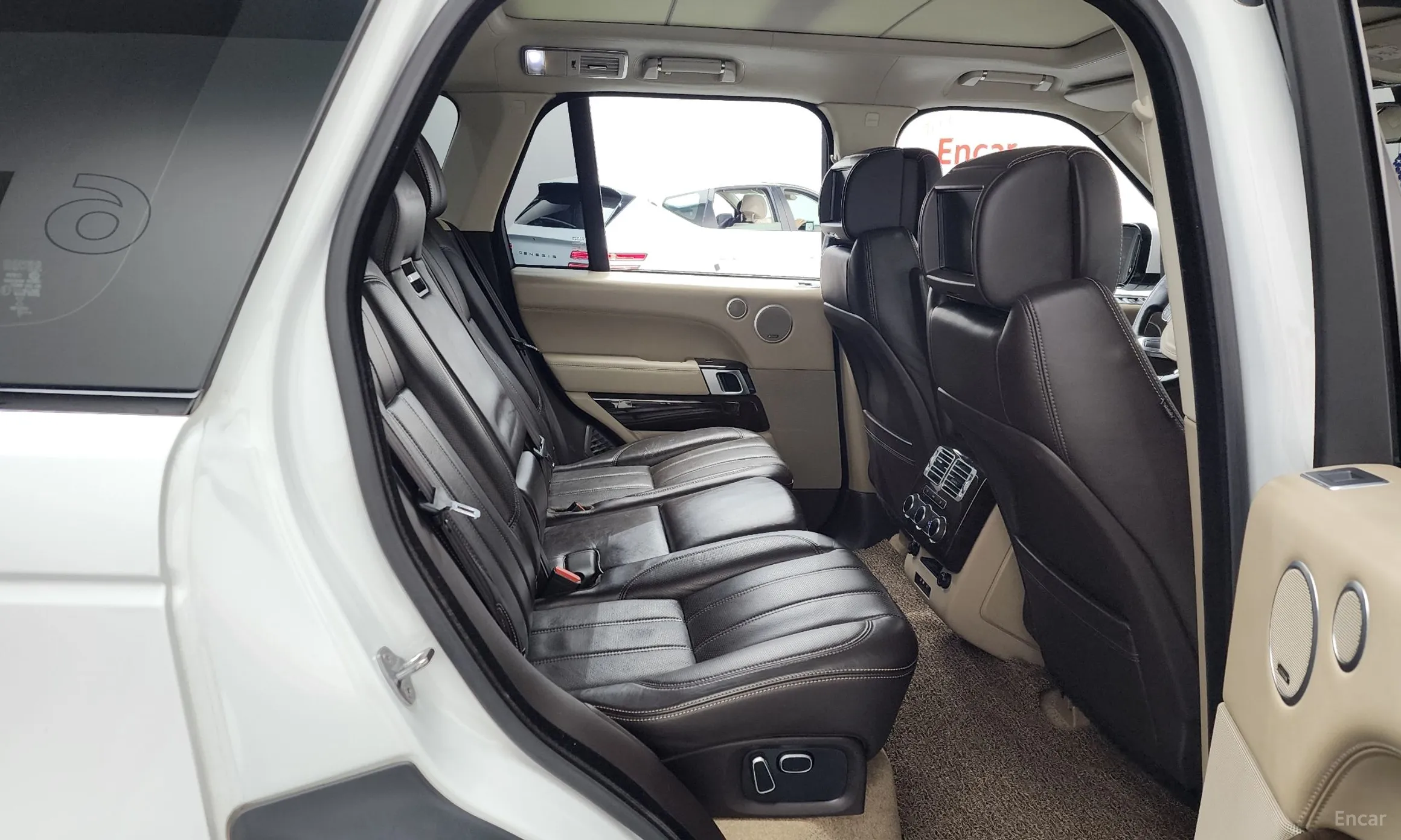 Land Rover Range Rover 4th Generation превью 11