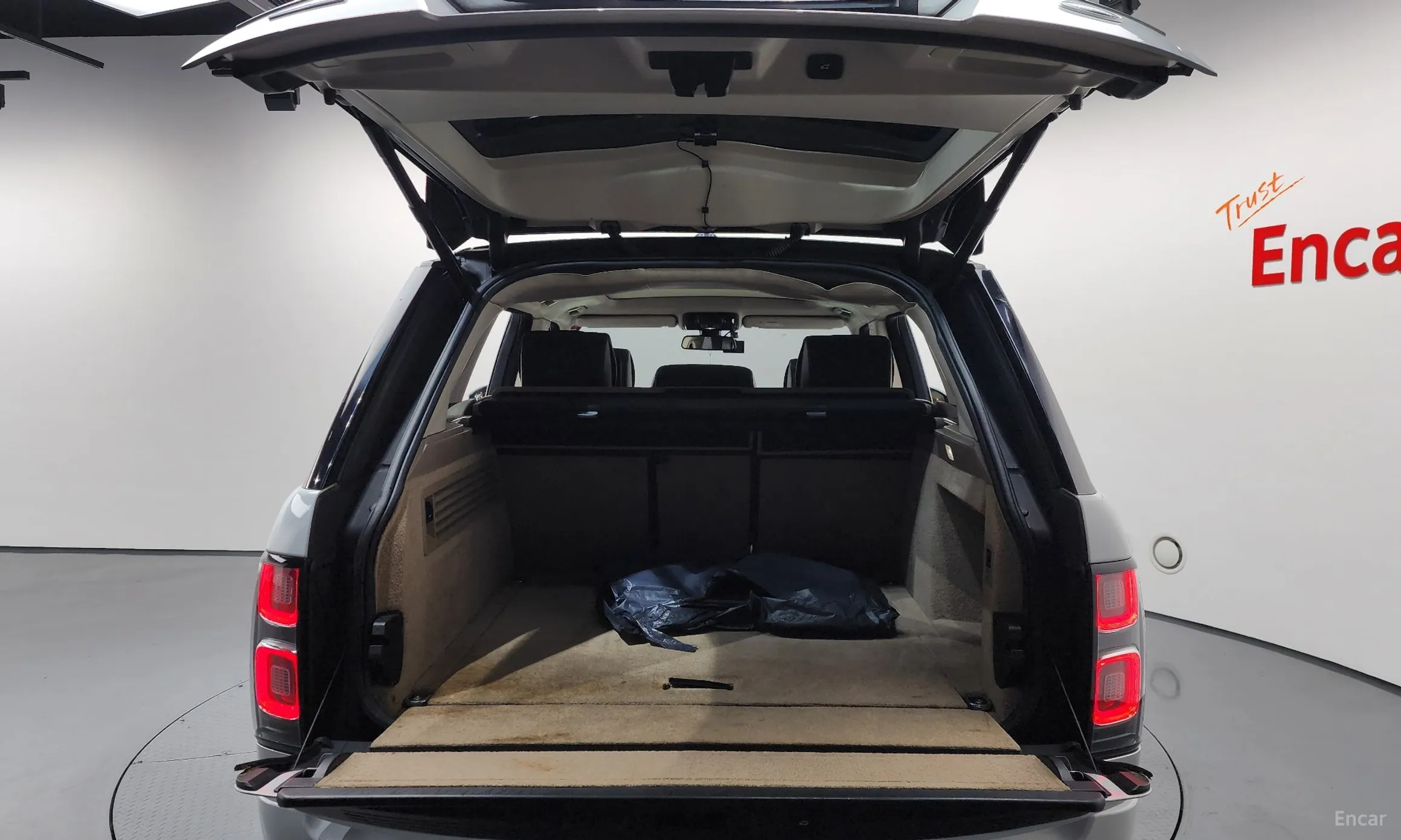 Land Rover Range Rover 4th Generation превью 20