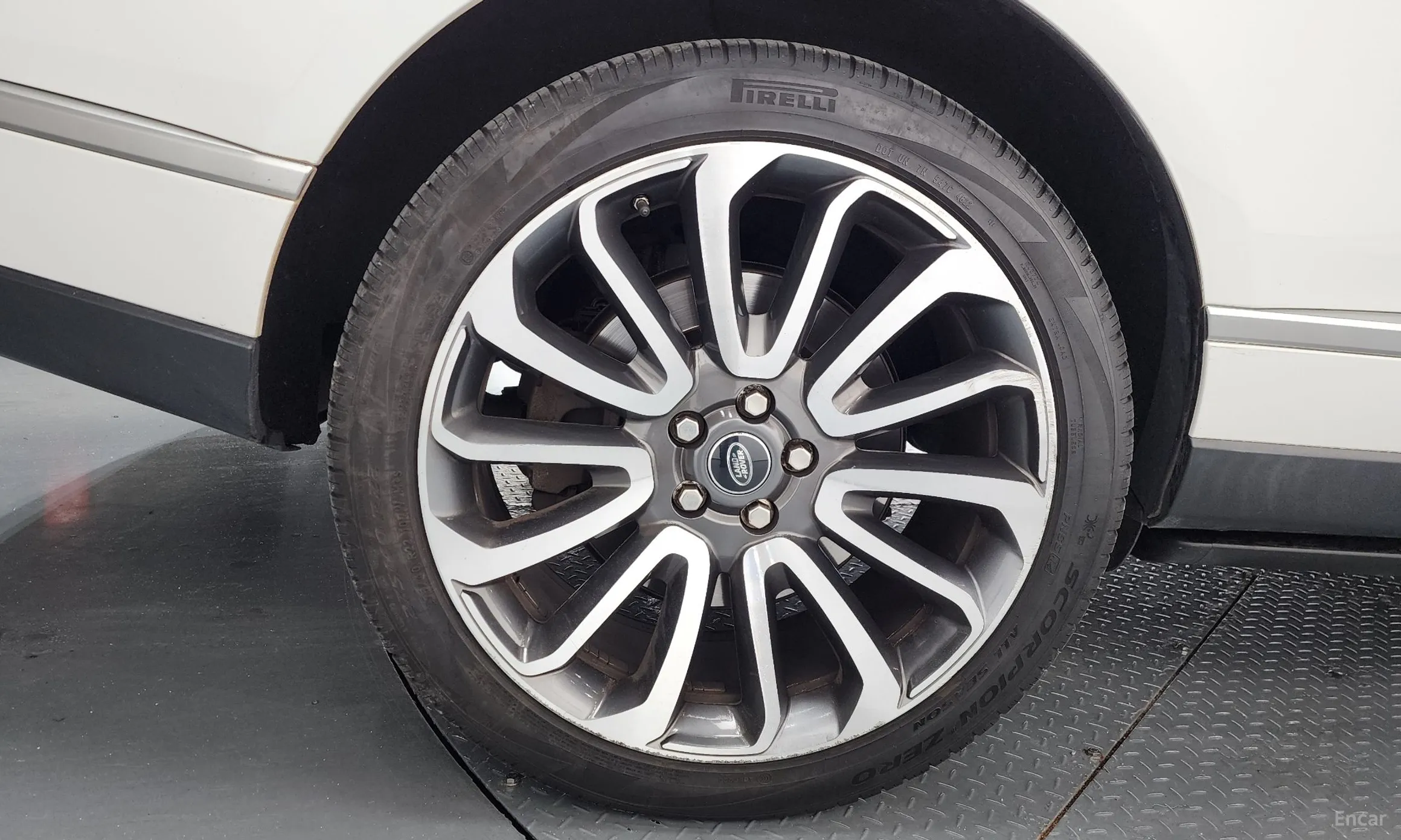 Land Rover Range Rover 4th Generation превью 5