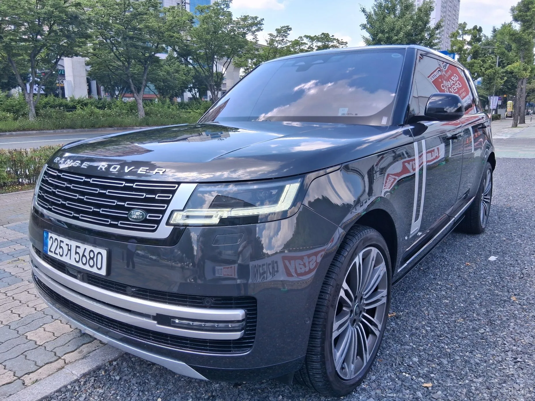 Land Rover Range Rover 5th Generation