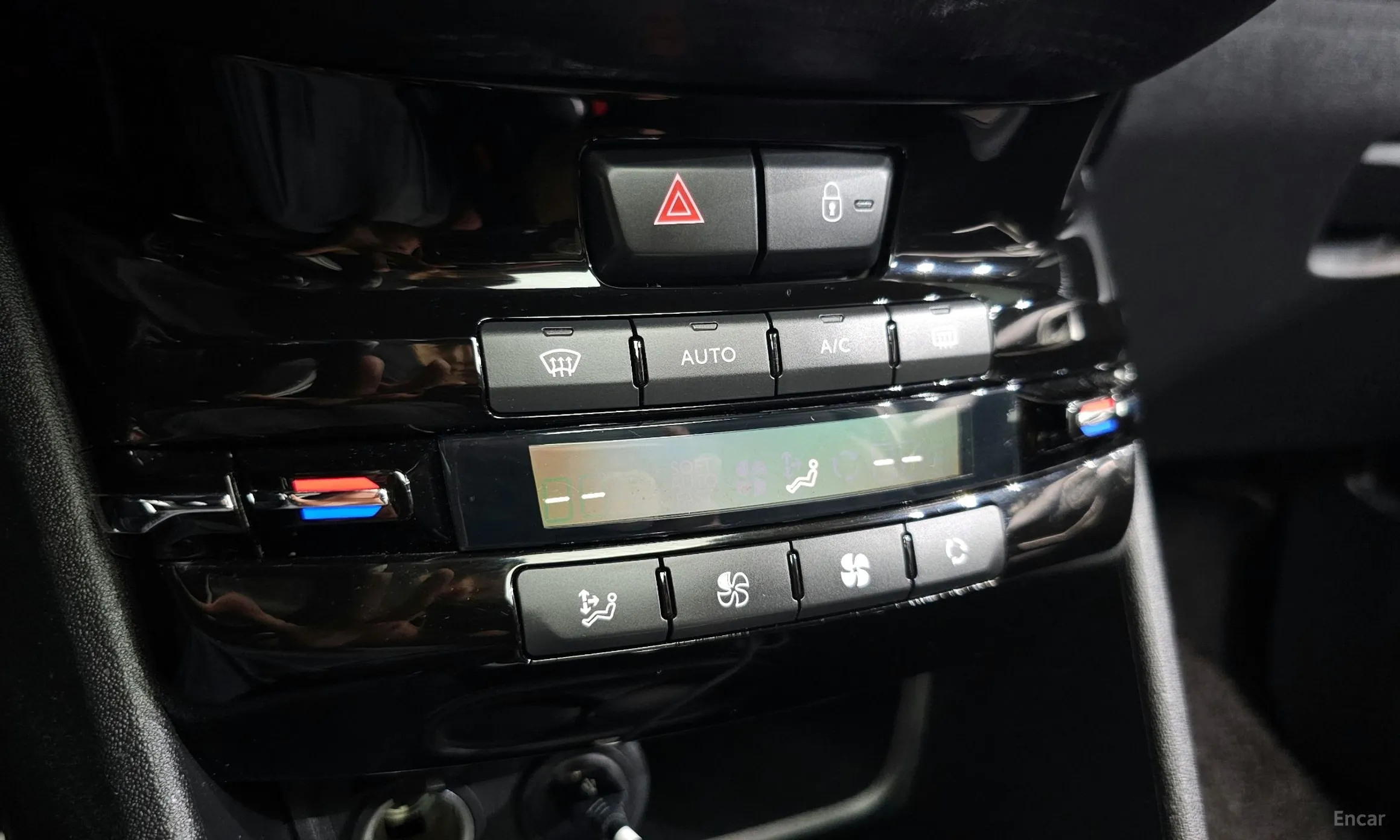 Peugeot 2008. превью 14