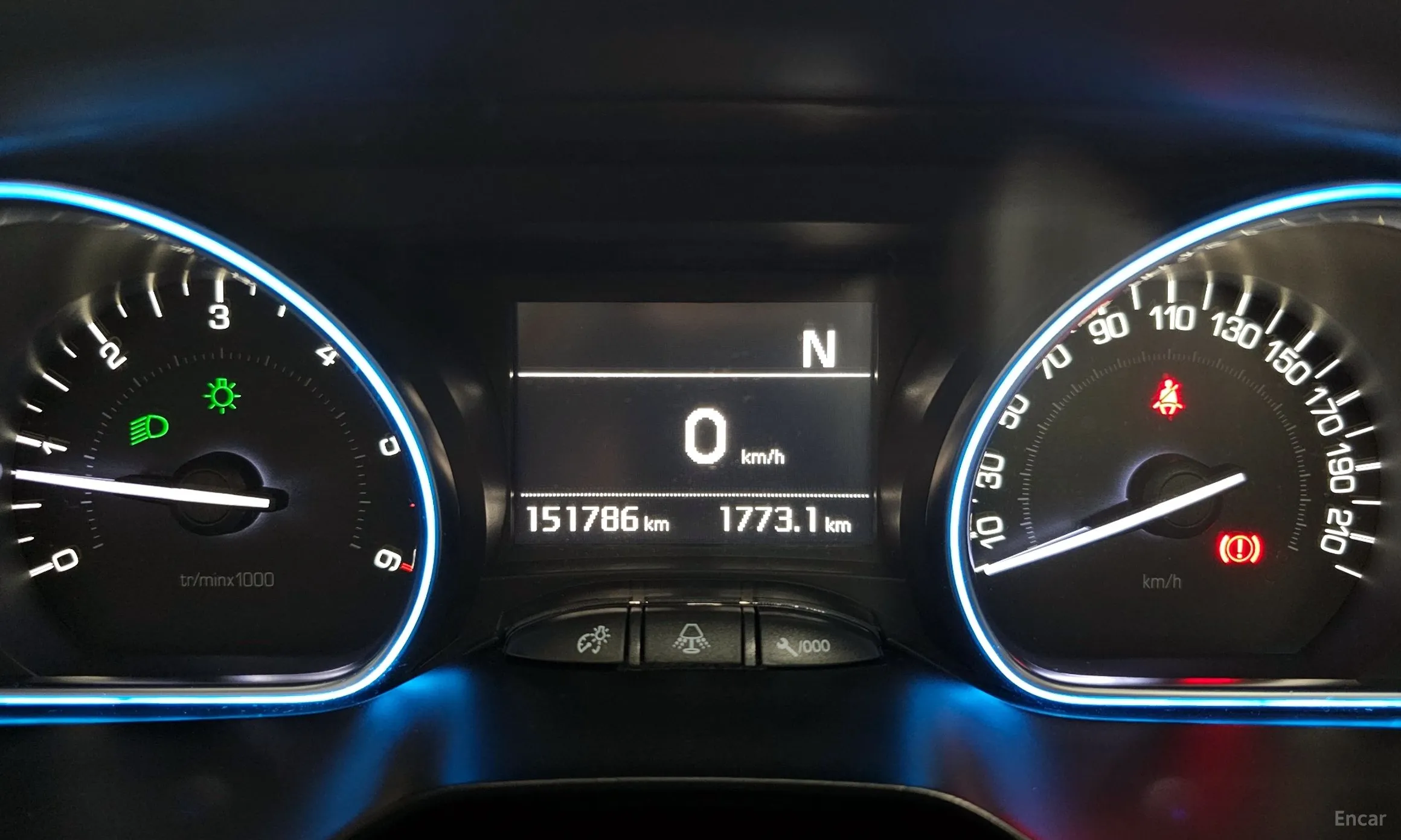 Peugeot 2008. превью 8