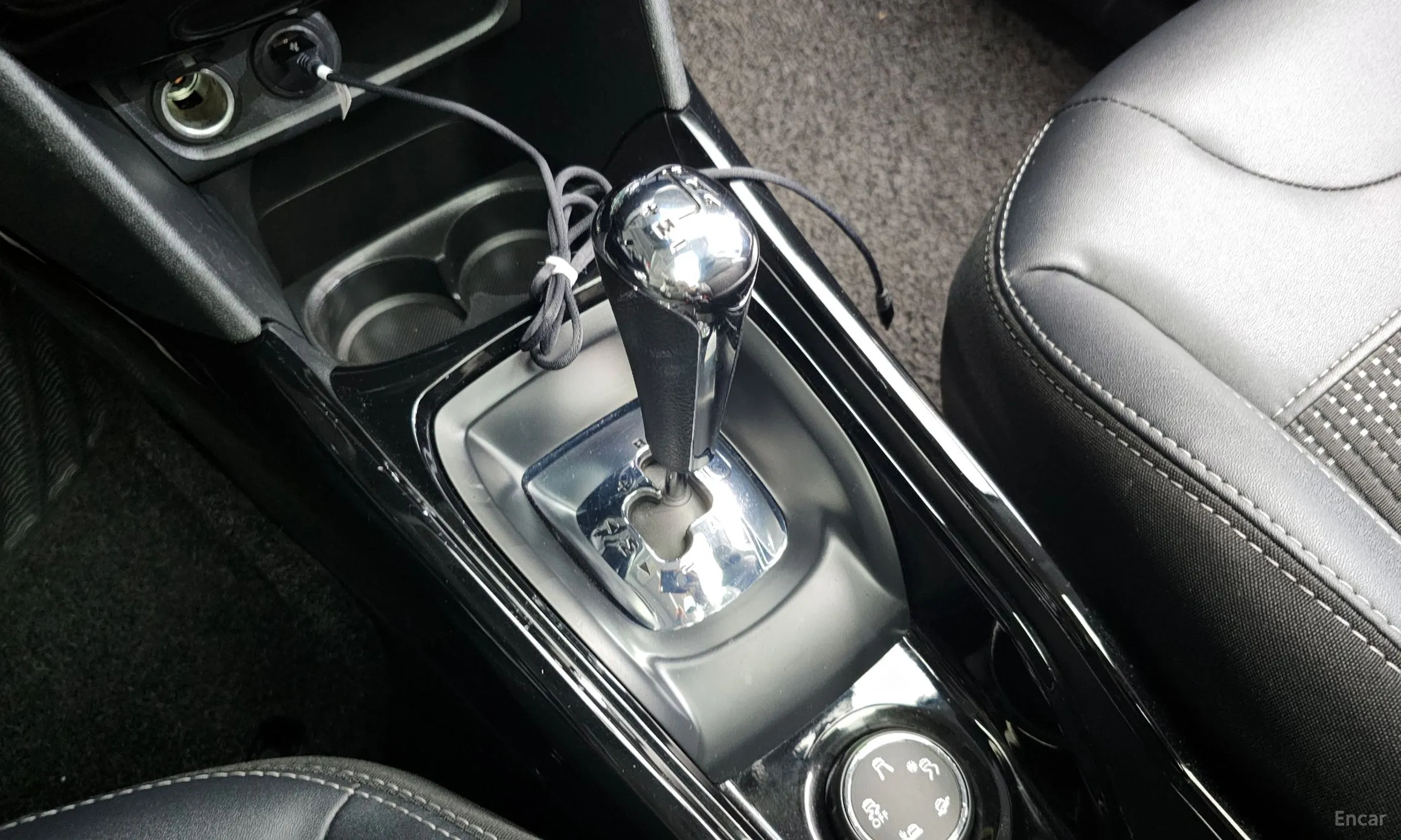 Peugeot 2008. превью 9