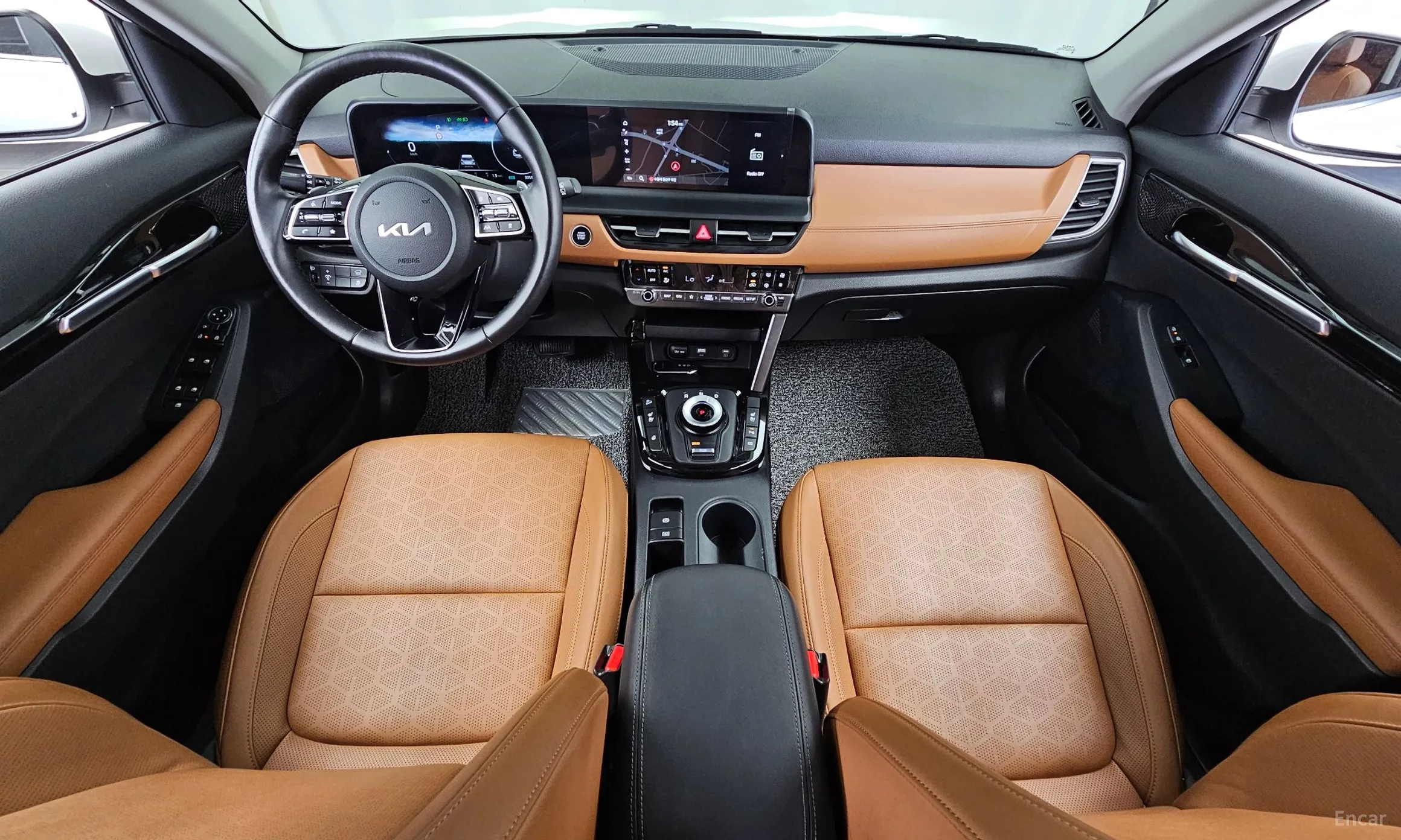 Kia Seltos превью 7