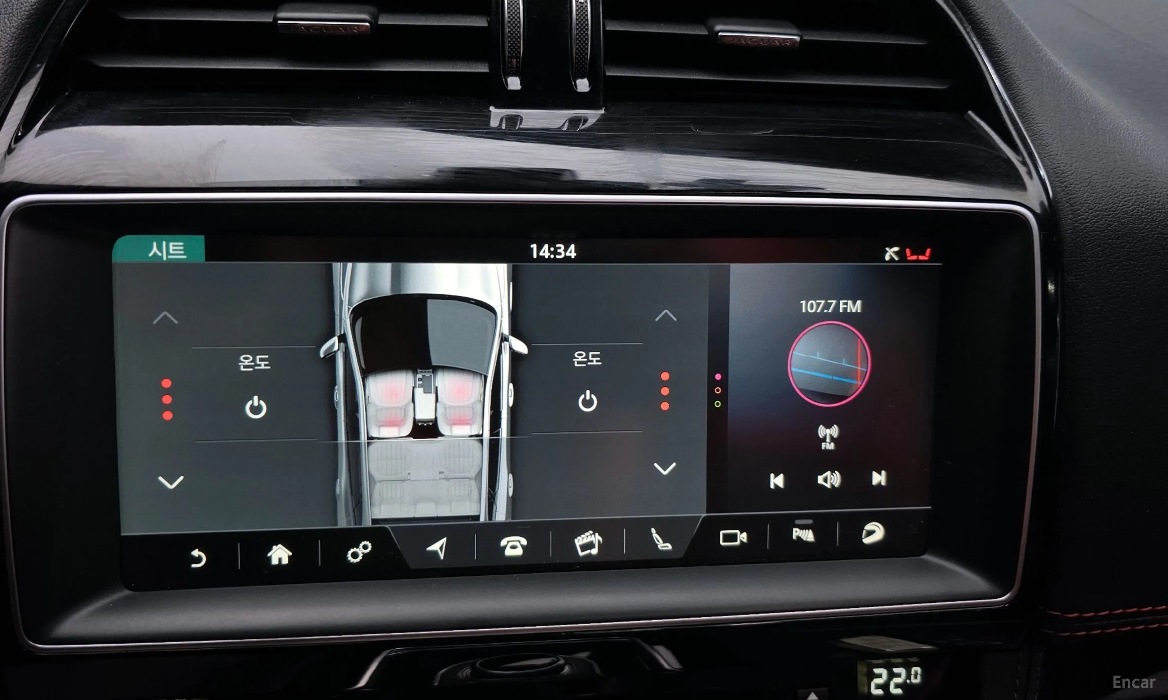 Jaguar F-PACE превью 16