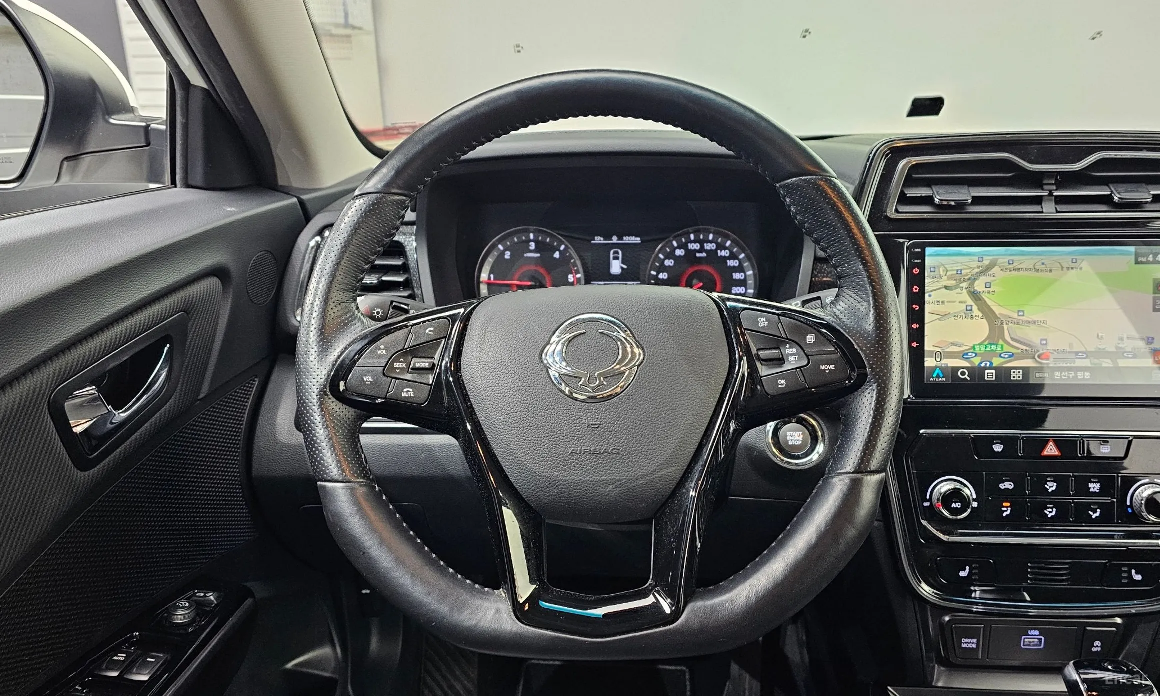 KG Mobility (SsangYong) Berry New Tivoli превью 13