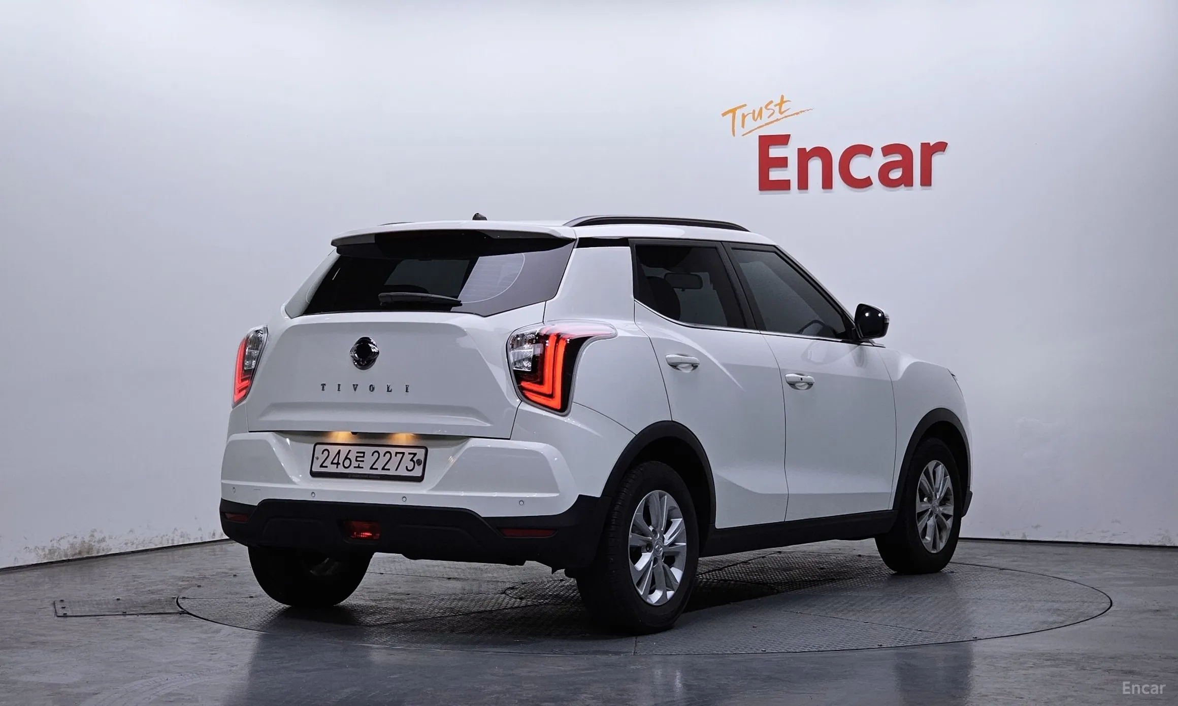 KG Mobility (SsangYong) Berry New Tivoli превью 2