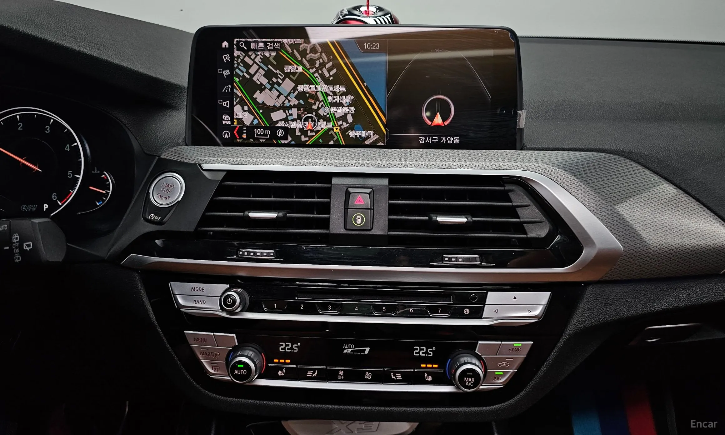 BMW X3 (G01) превью 14