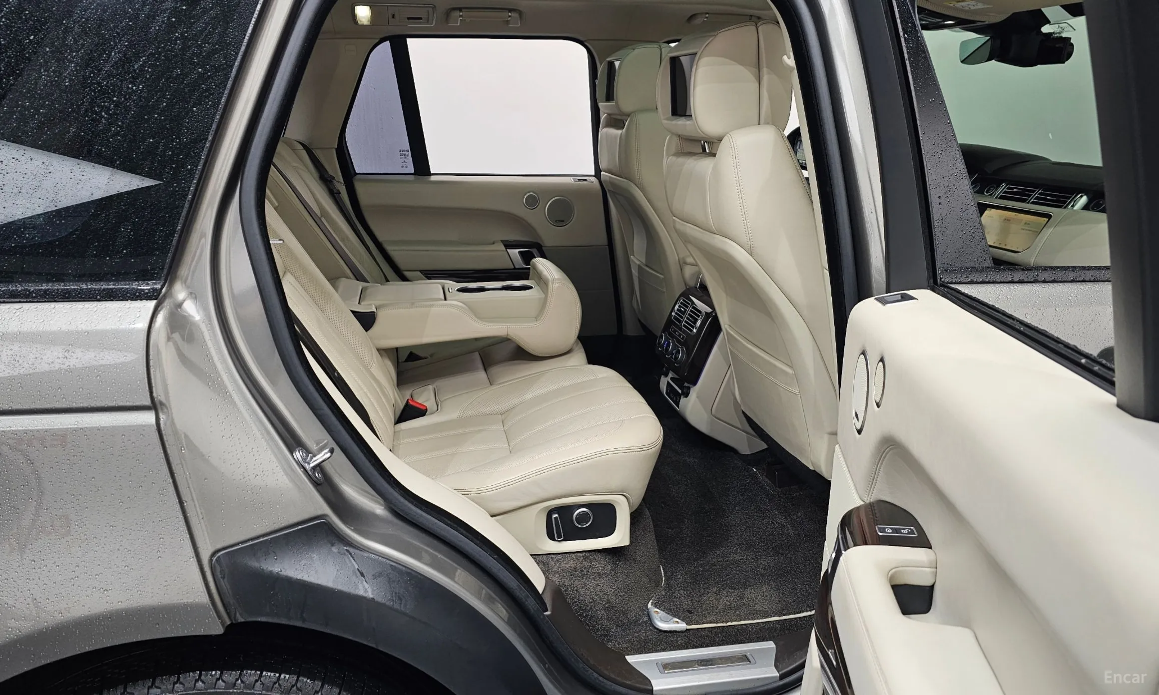 Land Rover Range Rover 4th Generation превью 11