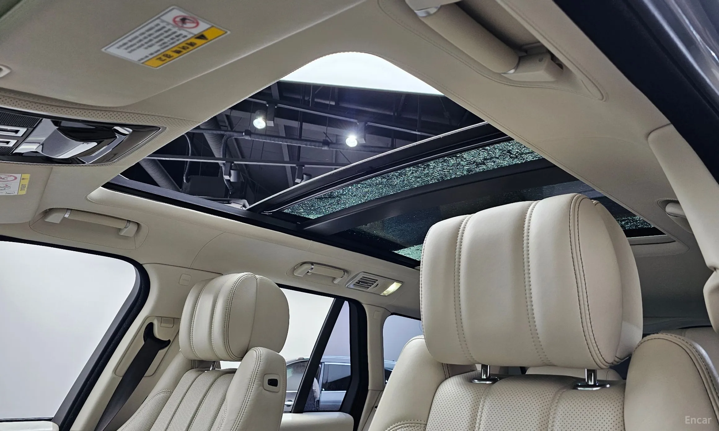 Land Rover Range Rover 4th Generation превью 17