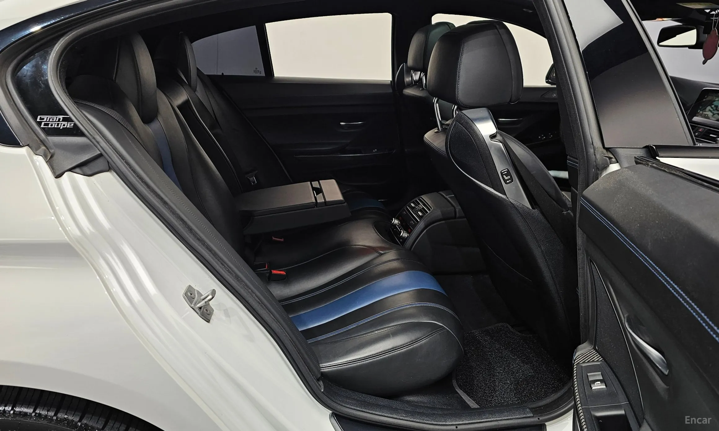 BMW 6 Series (F12) превью 11