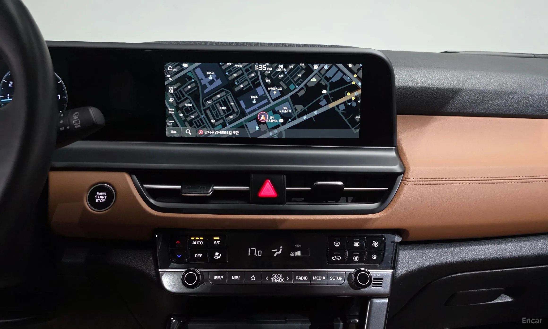 Kia Seltos превью 13