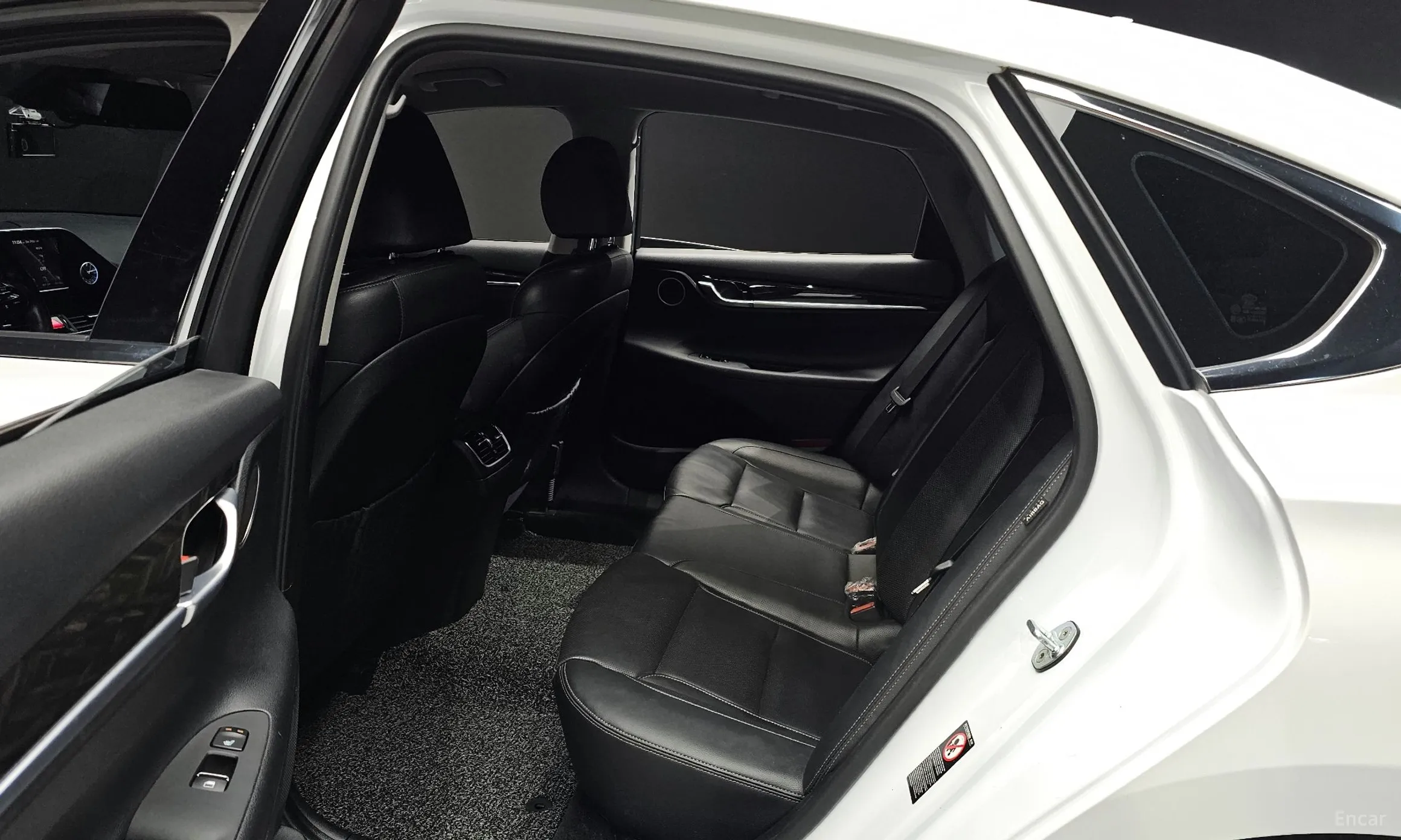 Hyundai Grandeur IG превью 11