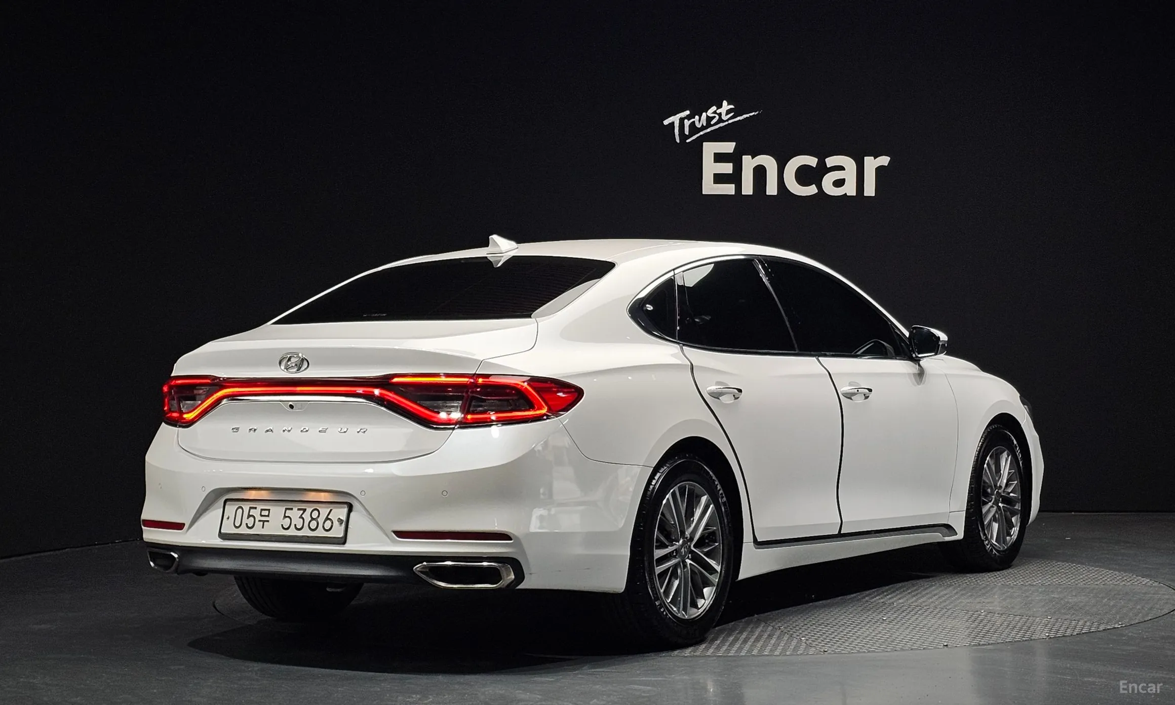 Hyundai Grandeur IG превью 2