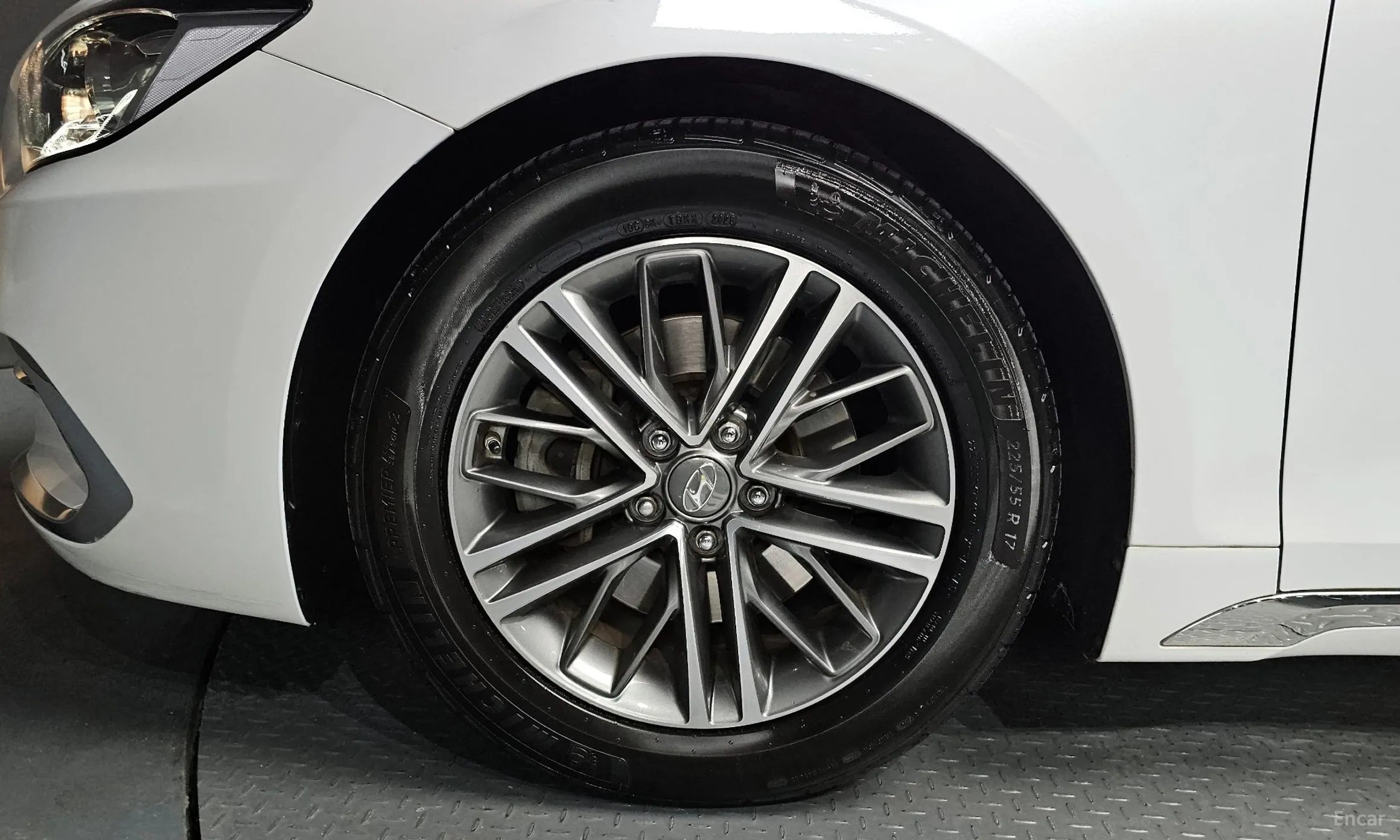 Hyundai Grandeur IG превью 5