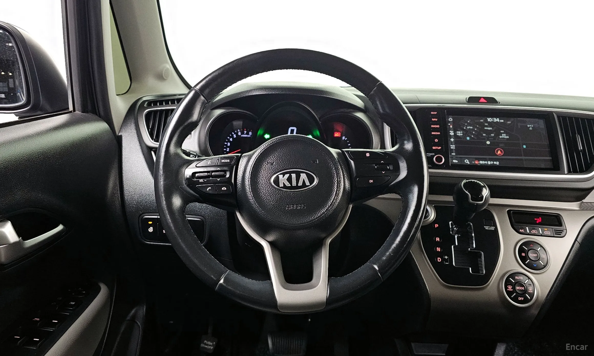 Kia Ray превью 13