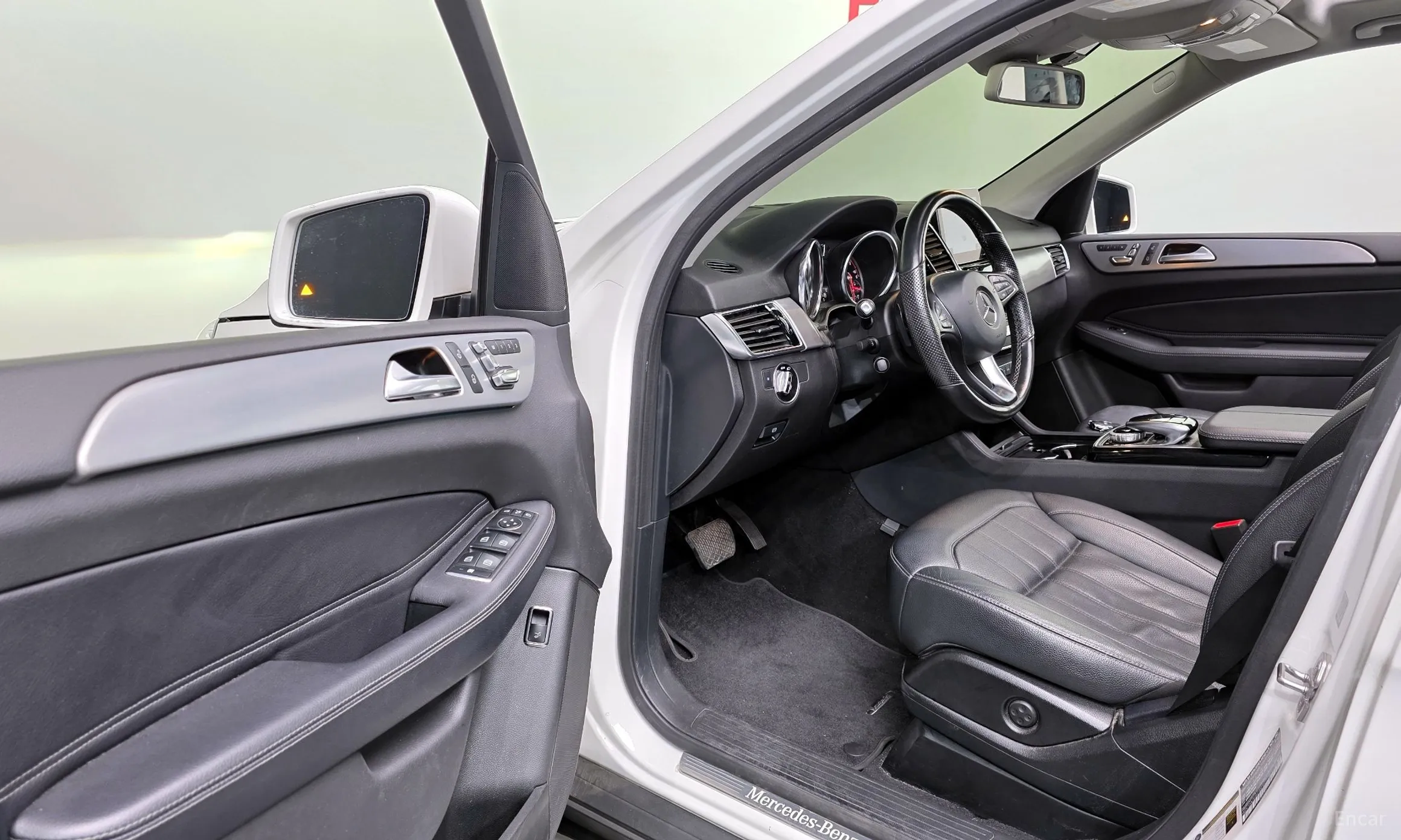 Mercedes Benz GLE-Class W166 превью 10