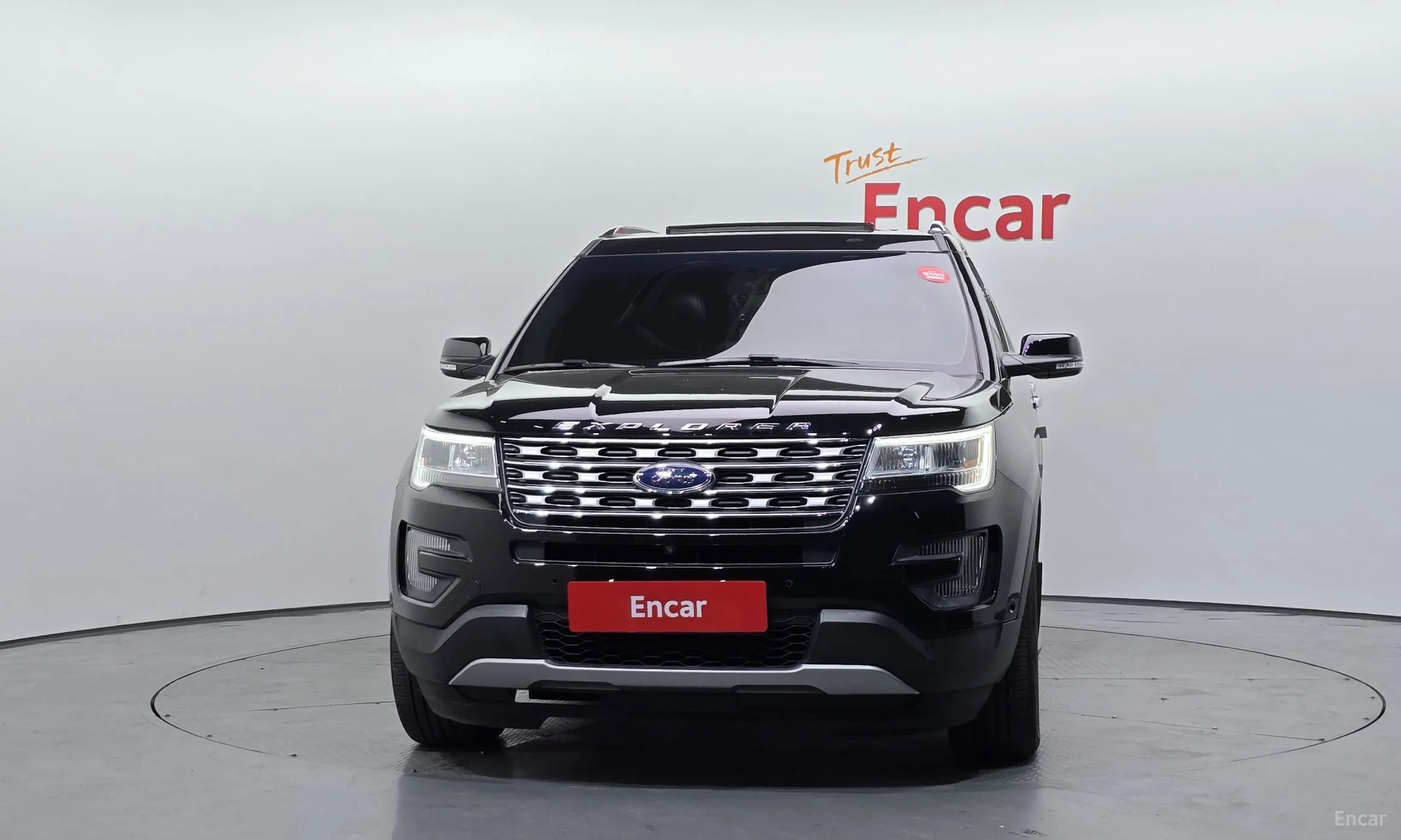 Ford Explorer превью 3