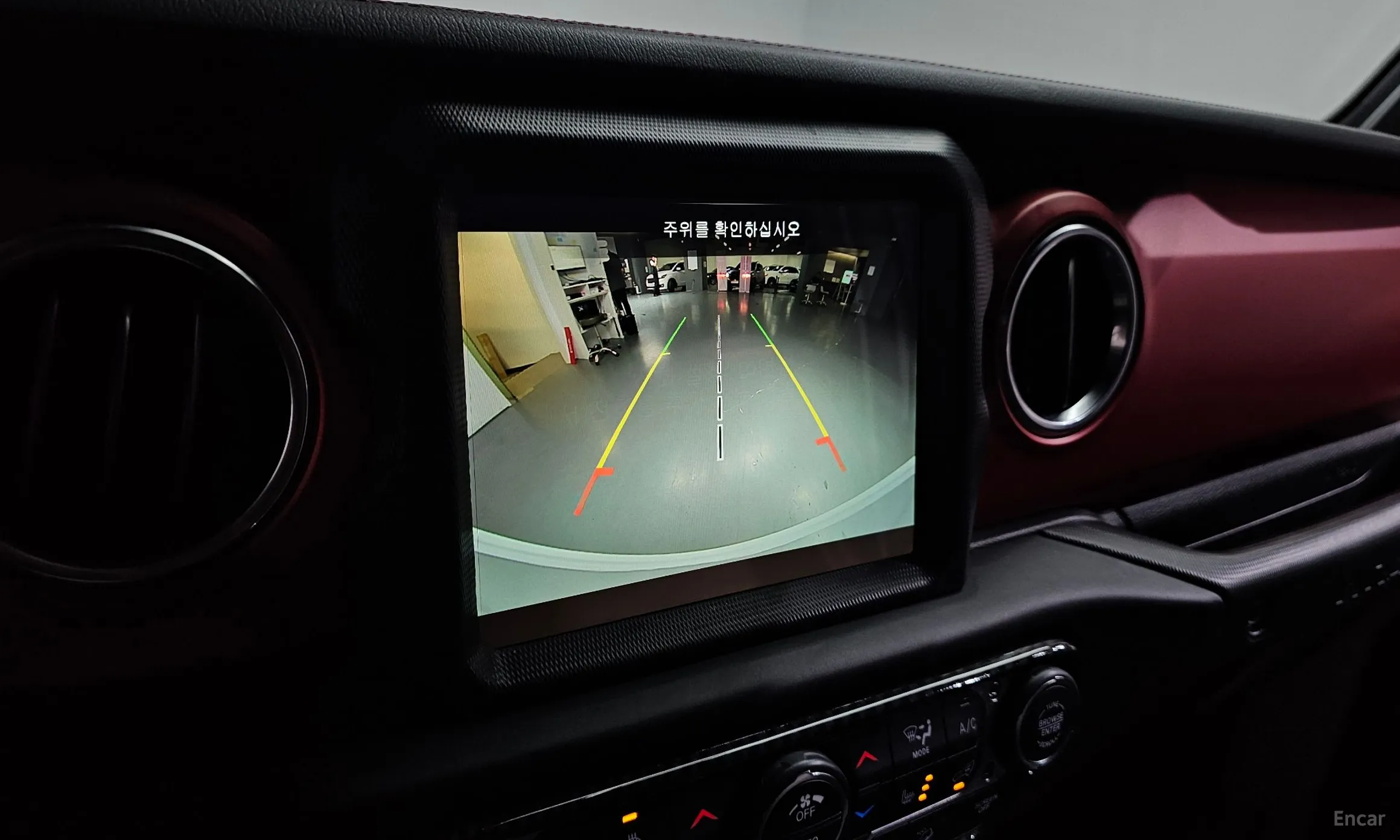Jeep Wrangler (JL) превью 14