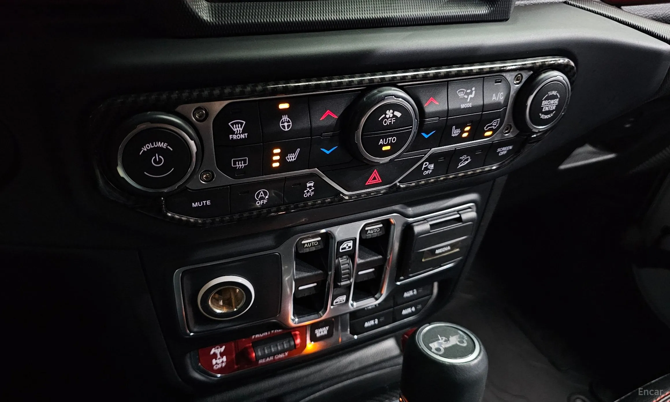 Jeep Wrangler (JL) превью 18