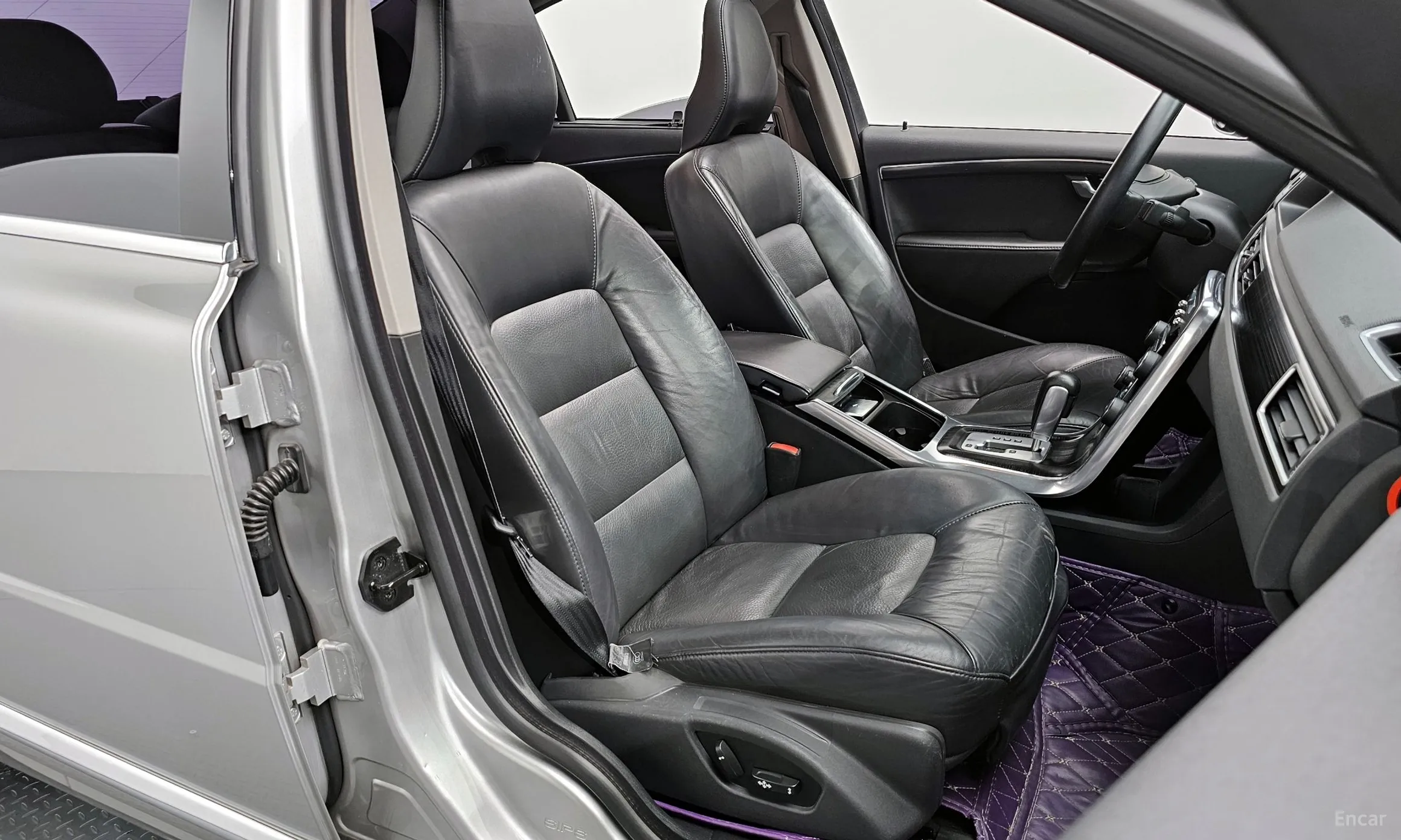 Volvo S80 превью 11