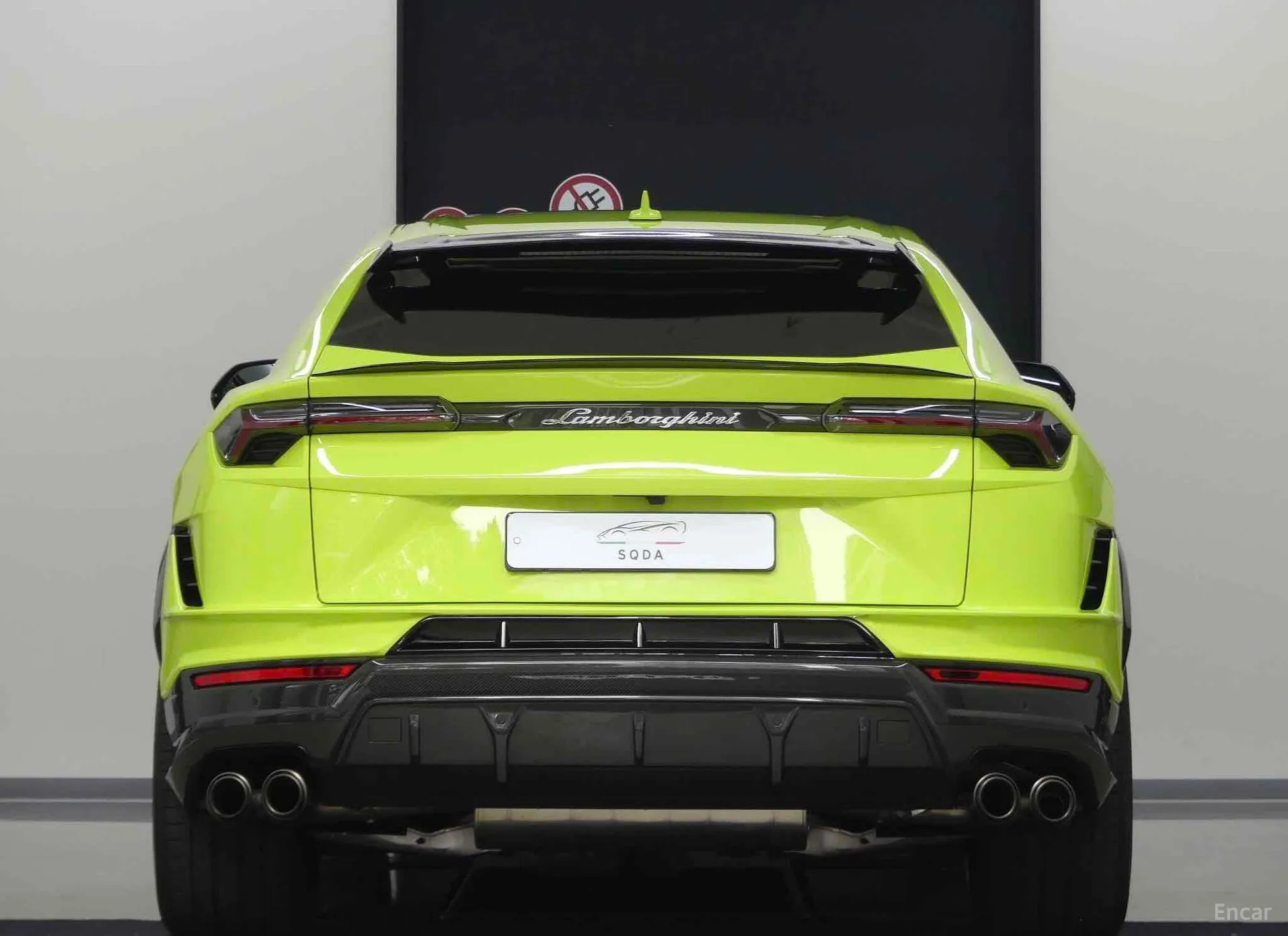 Lamborghini Urus превью 3