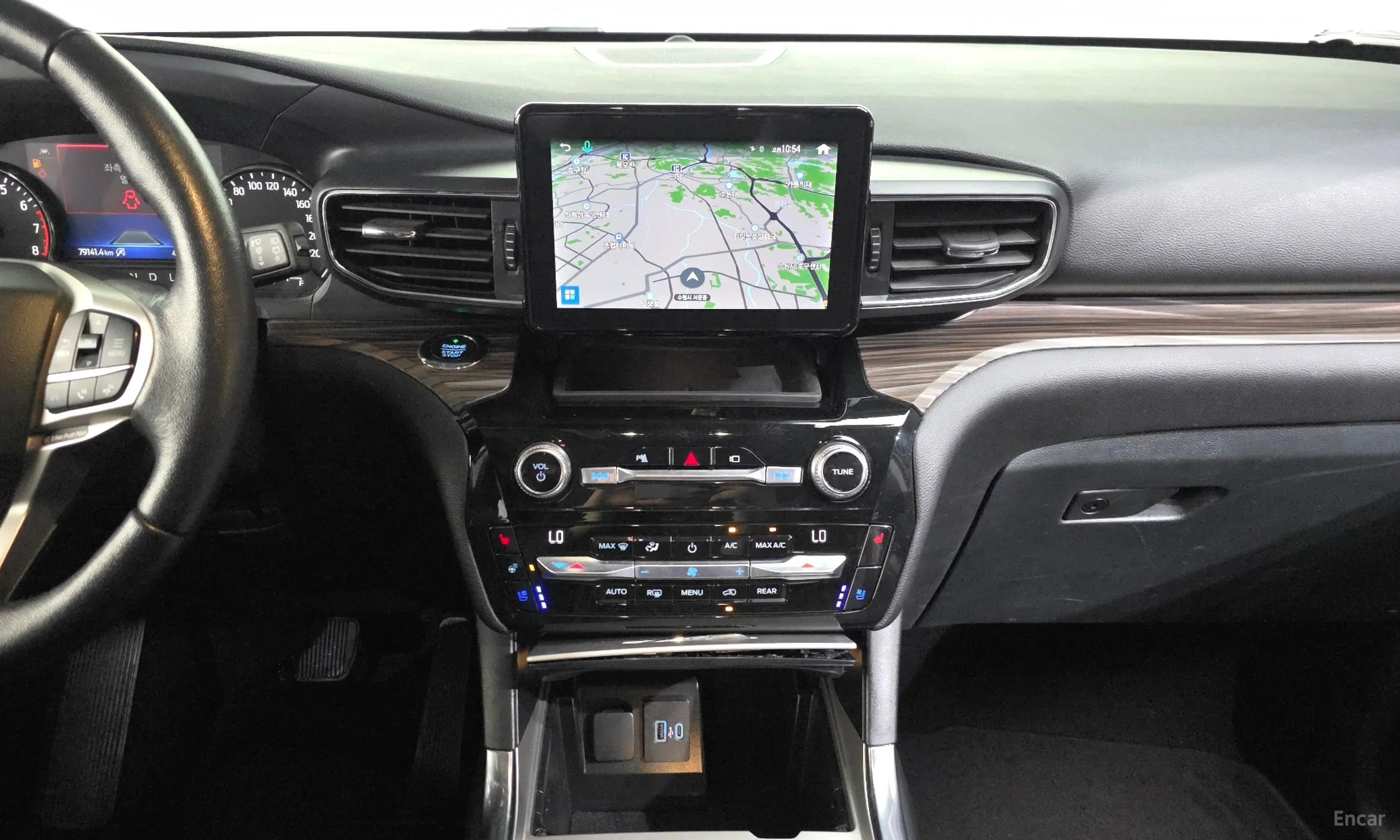 Ford Explorer 6th Generation превью 14