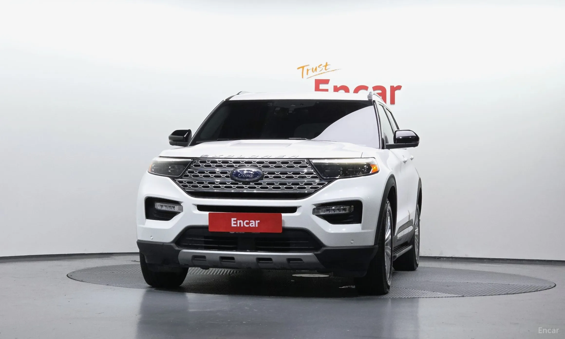 Ford Explorer 6th Generation превью 3