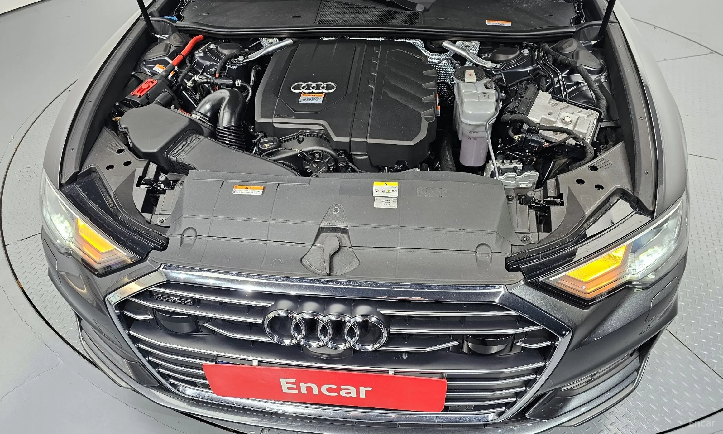 Audi A6 (C8) превью 6