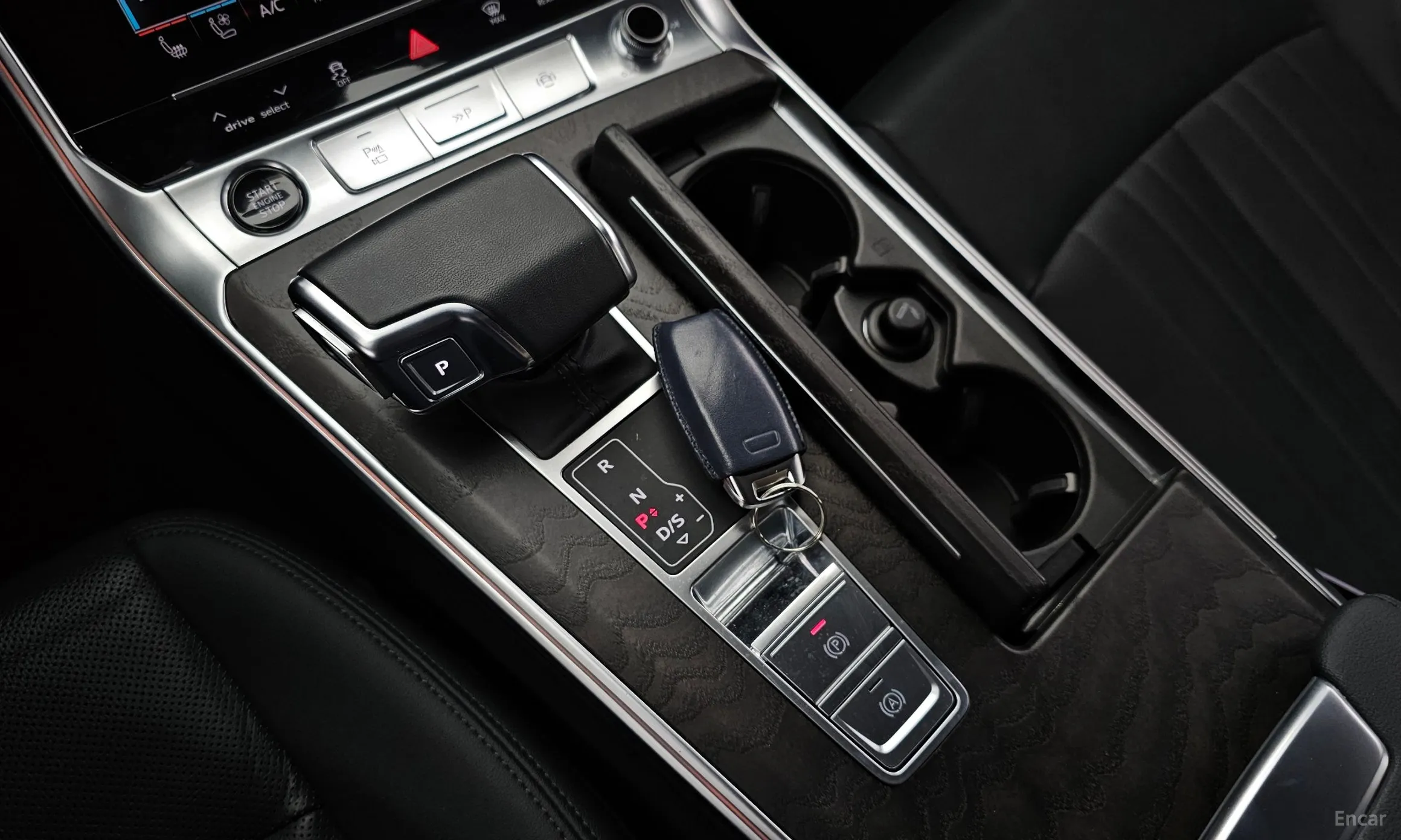 Audi A6 (C8) превью 9