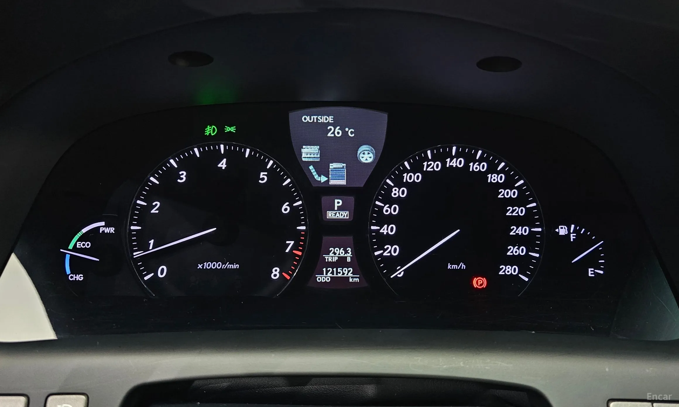 Lexus LS600hL превью 8