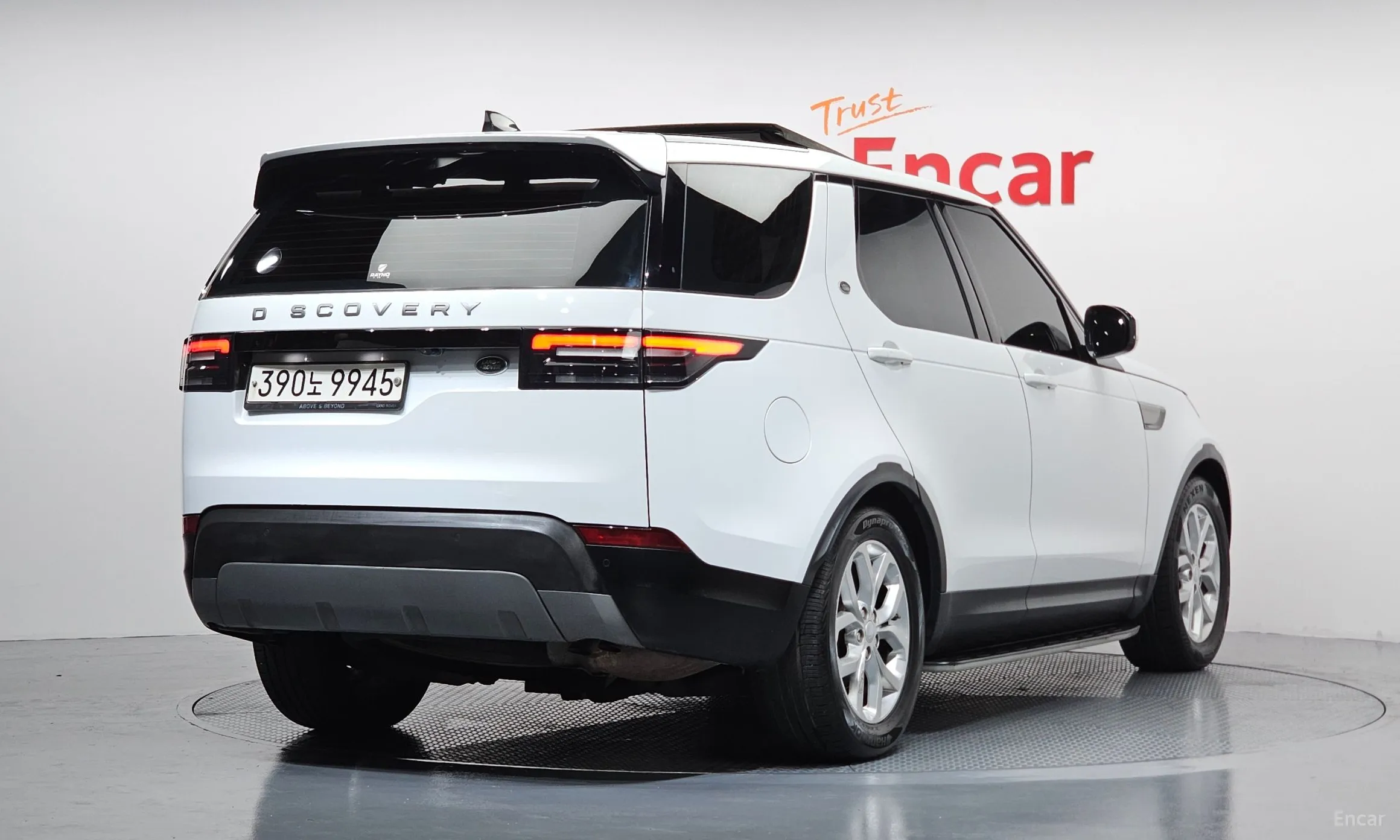 Land Rover Discovery 5 превью 2