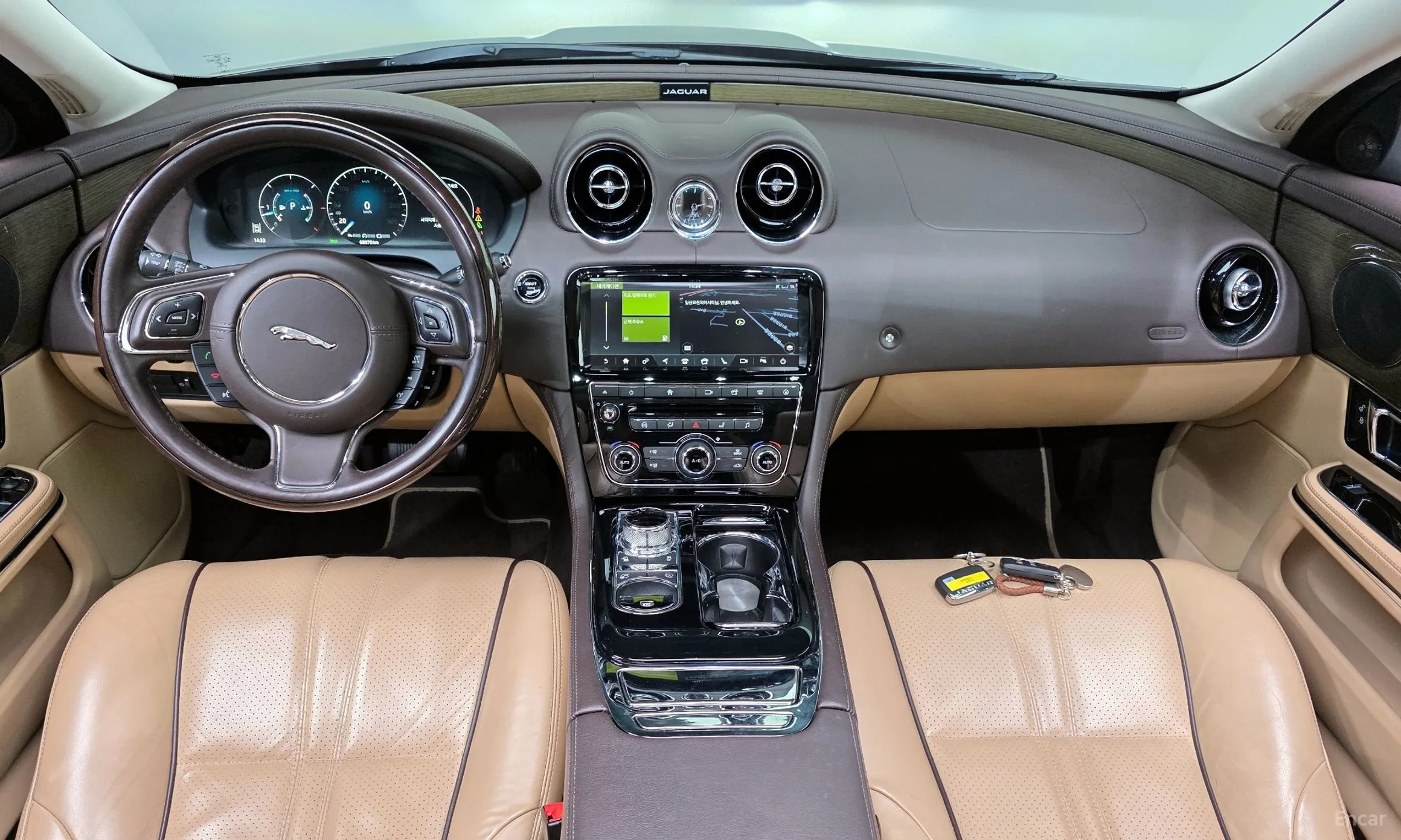 Jaguar All New XJ превью 7