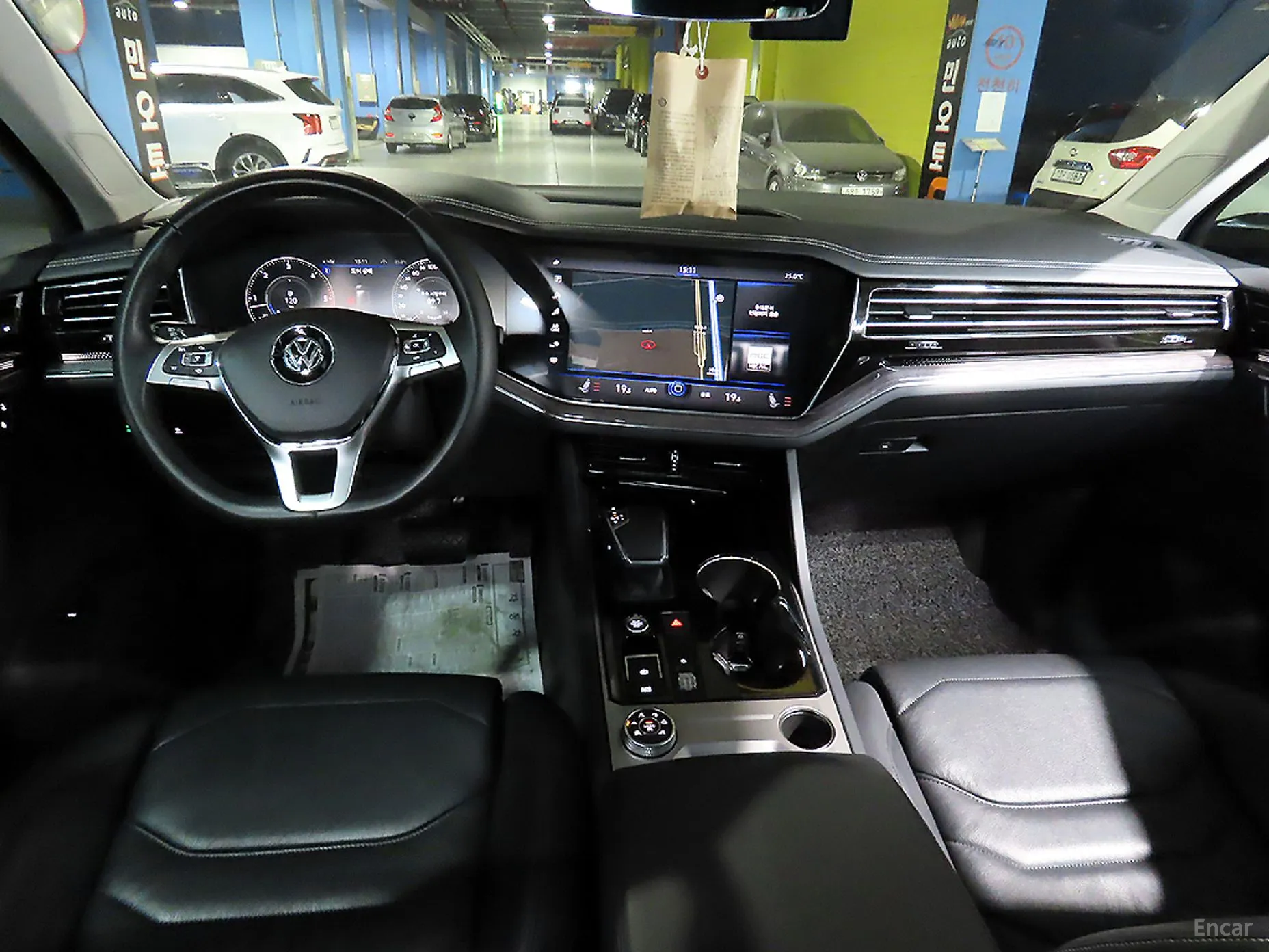 Volkswagen Touareg 3rd Generation превью 7