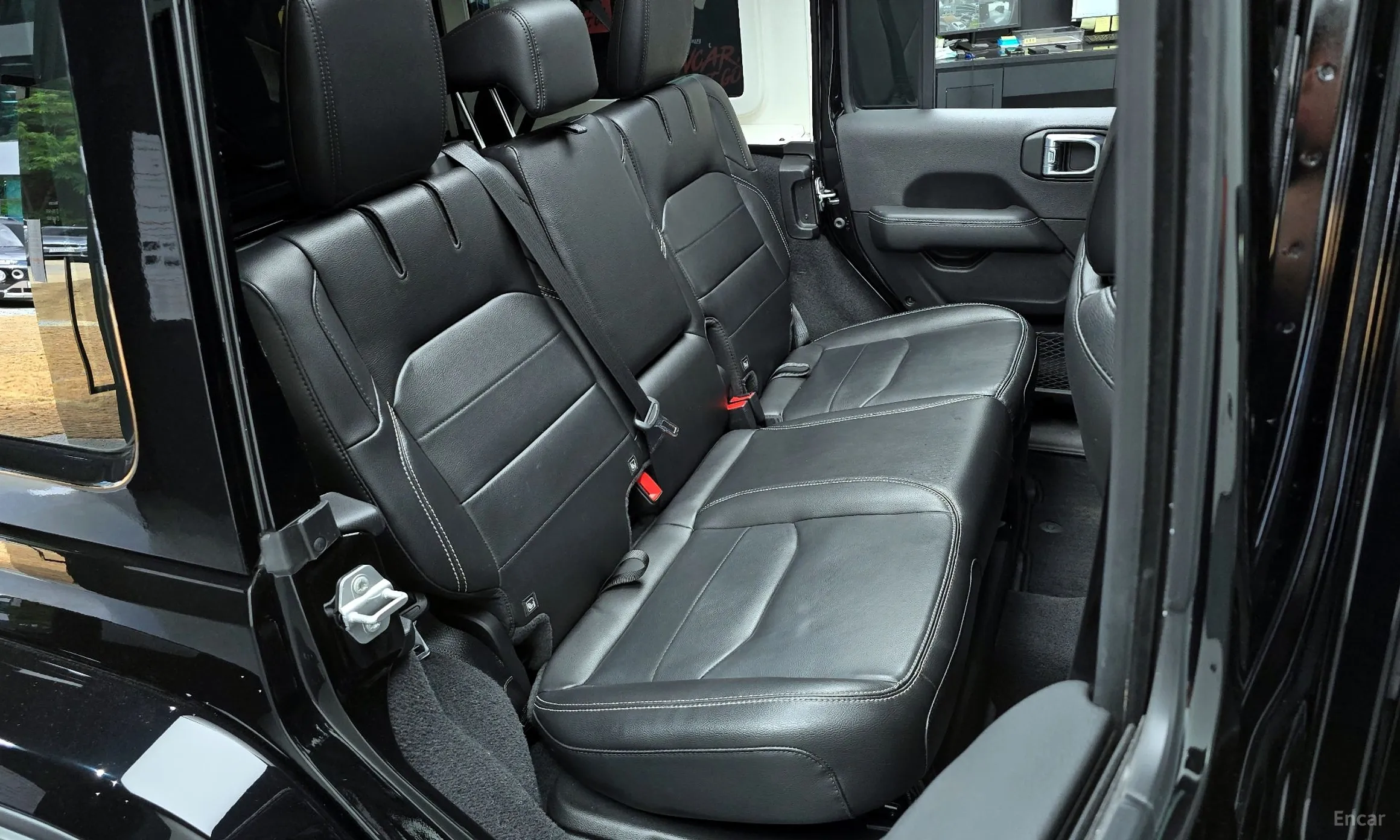 Jeep Wrangler (JL) превью 12