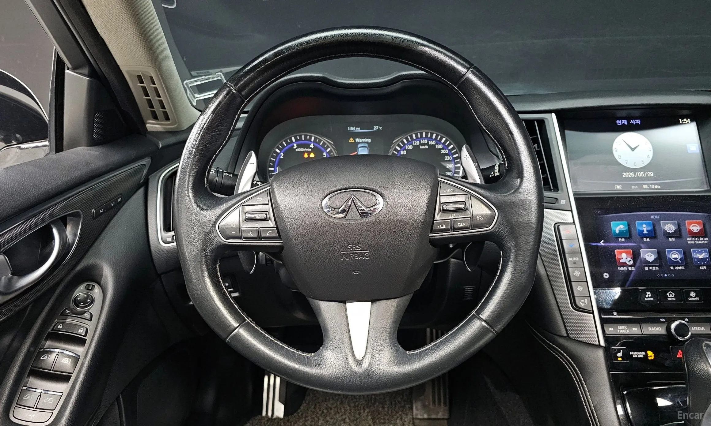 Infiniti Q50 превью 13