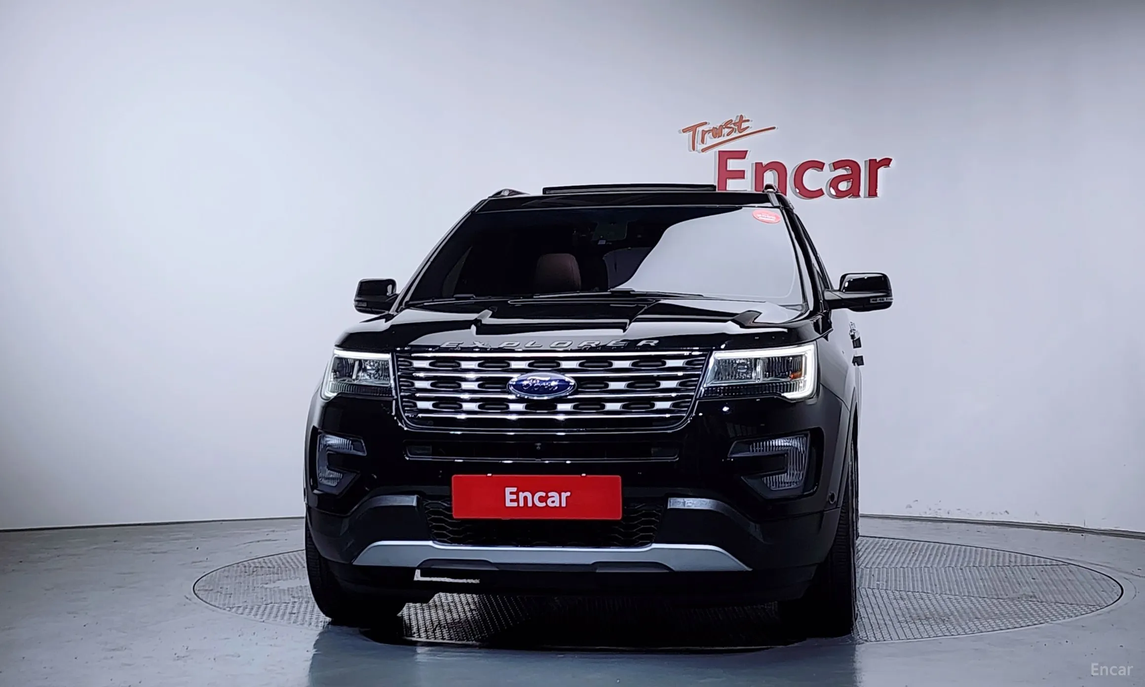 Ford Explorer превью 3