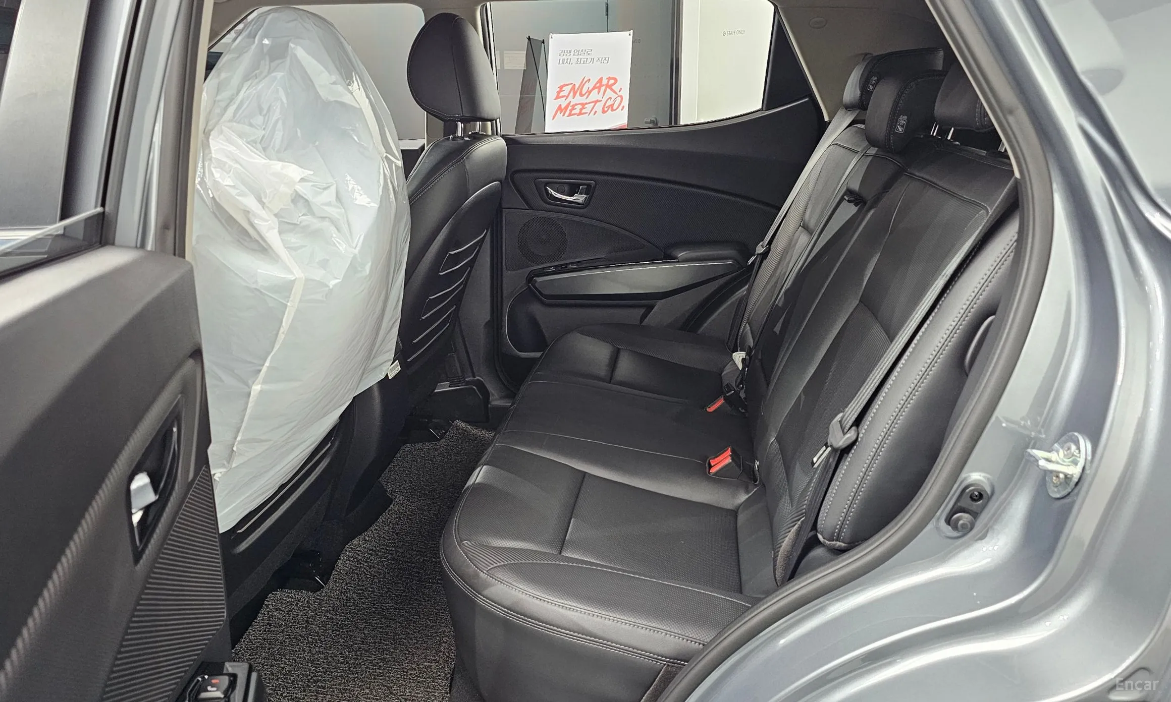 KG Mobility (SsangYong) Berry New Tivoli превью 12
