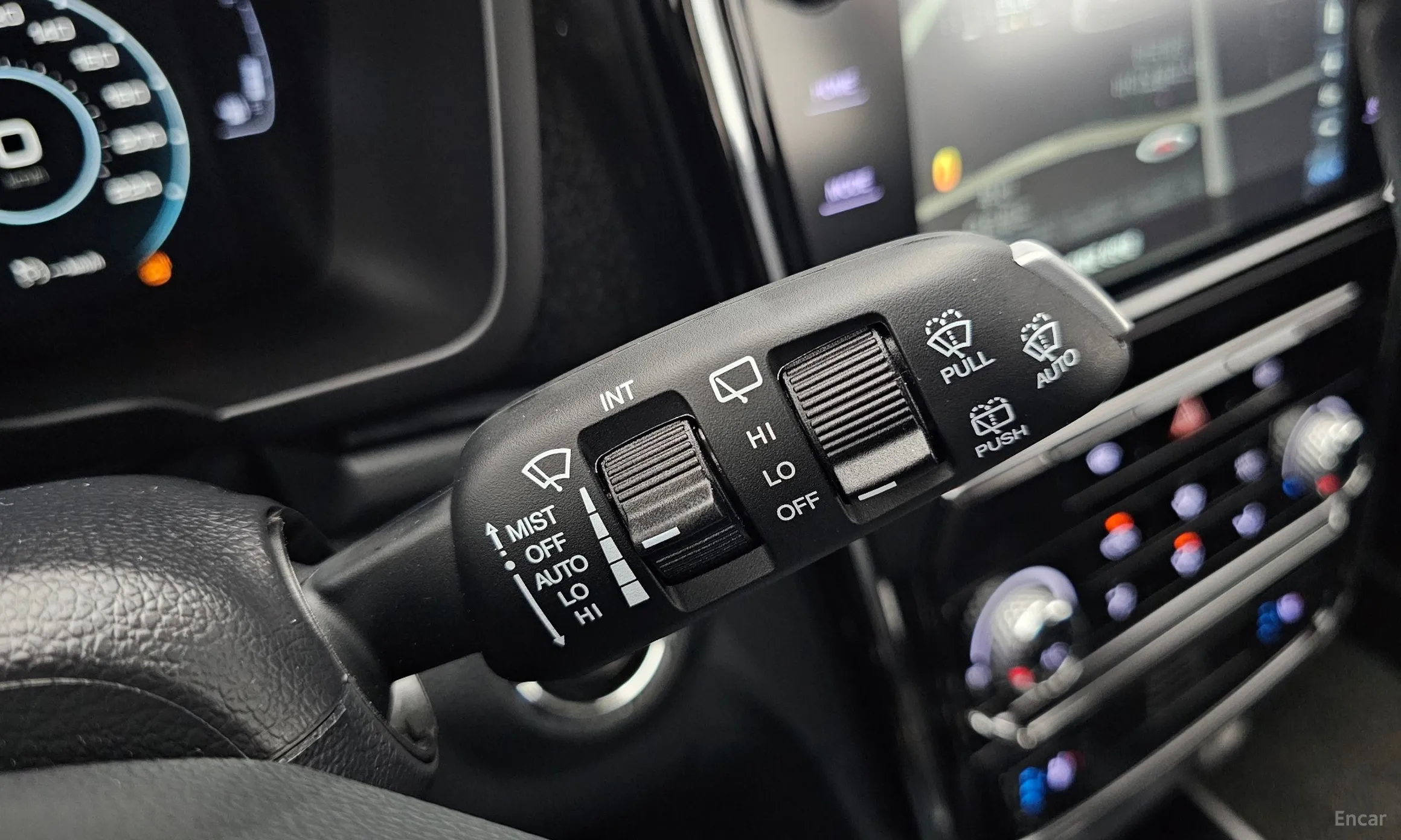 KG Mobility (SsangYong) Berry New Tivoli превью 17